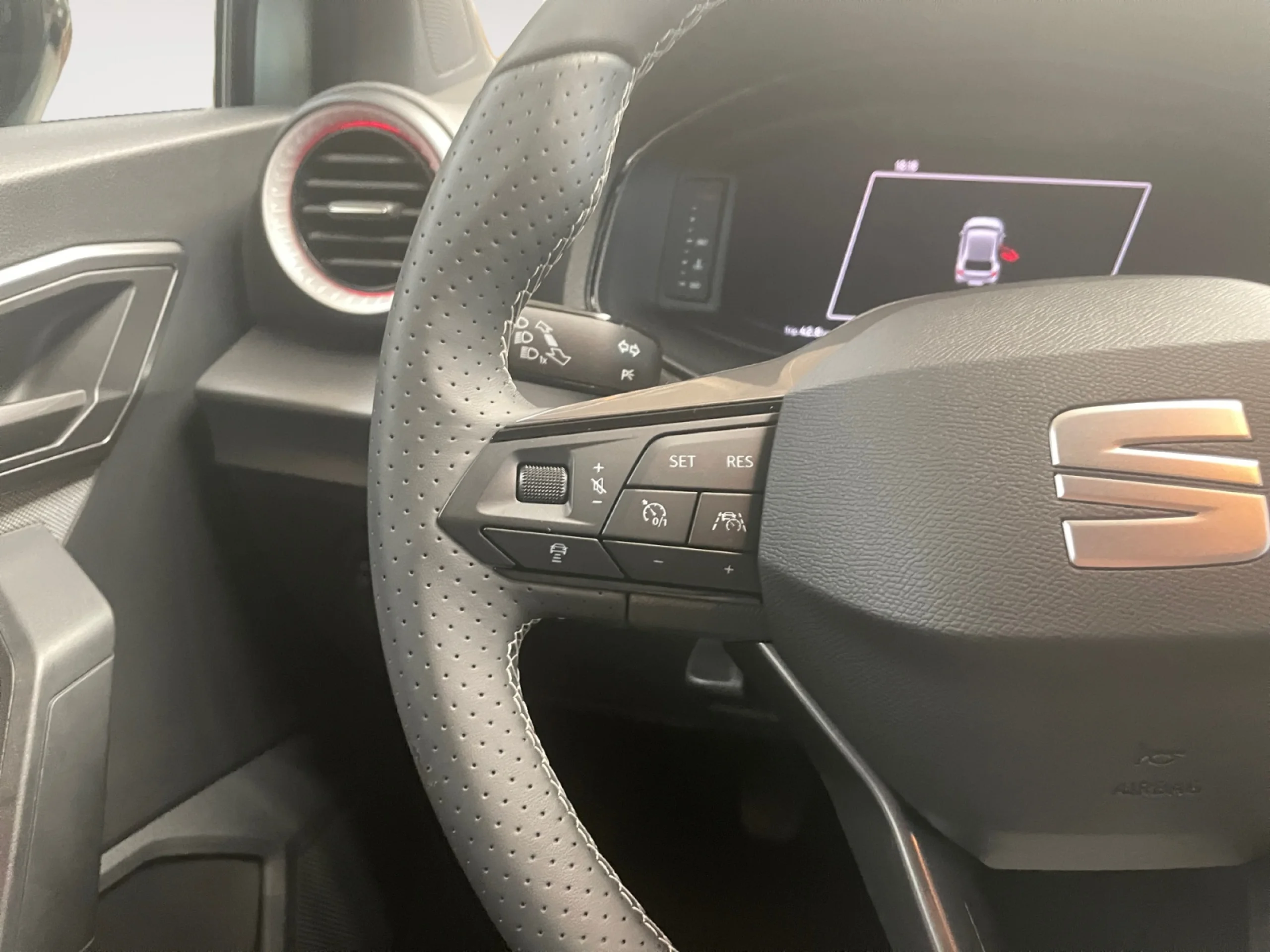 SEAT IBIZA 1.0 TSI 85KW (115CV) START&STOP FR+ - Foto 11