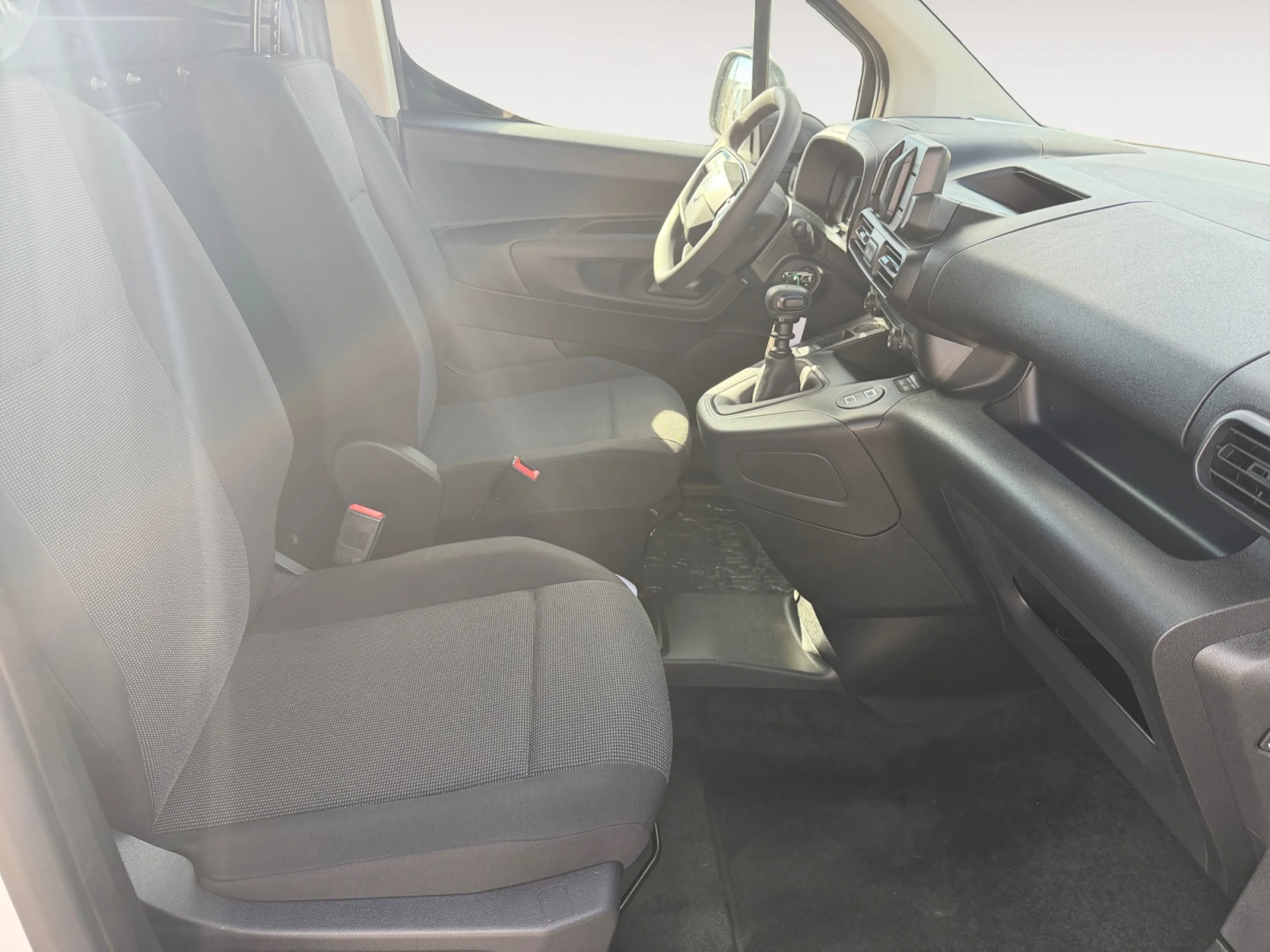 CITROEN BERLINGO TALLA XL BLUEHDI 100 - Foto 5