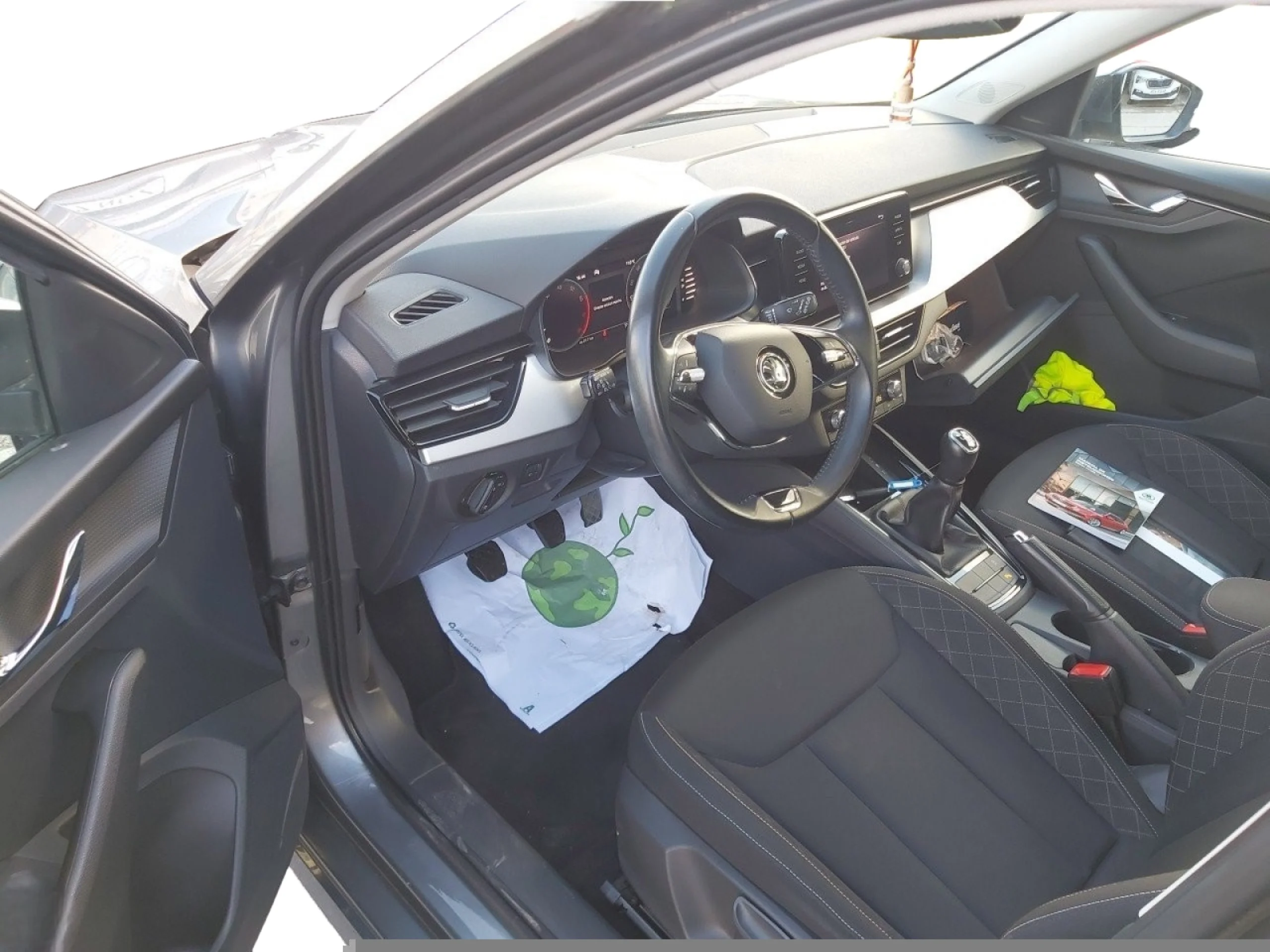 SKODA KAMIQ 1.5 TSI 110KW (150CV) EMOTION - Foto 6