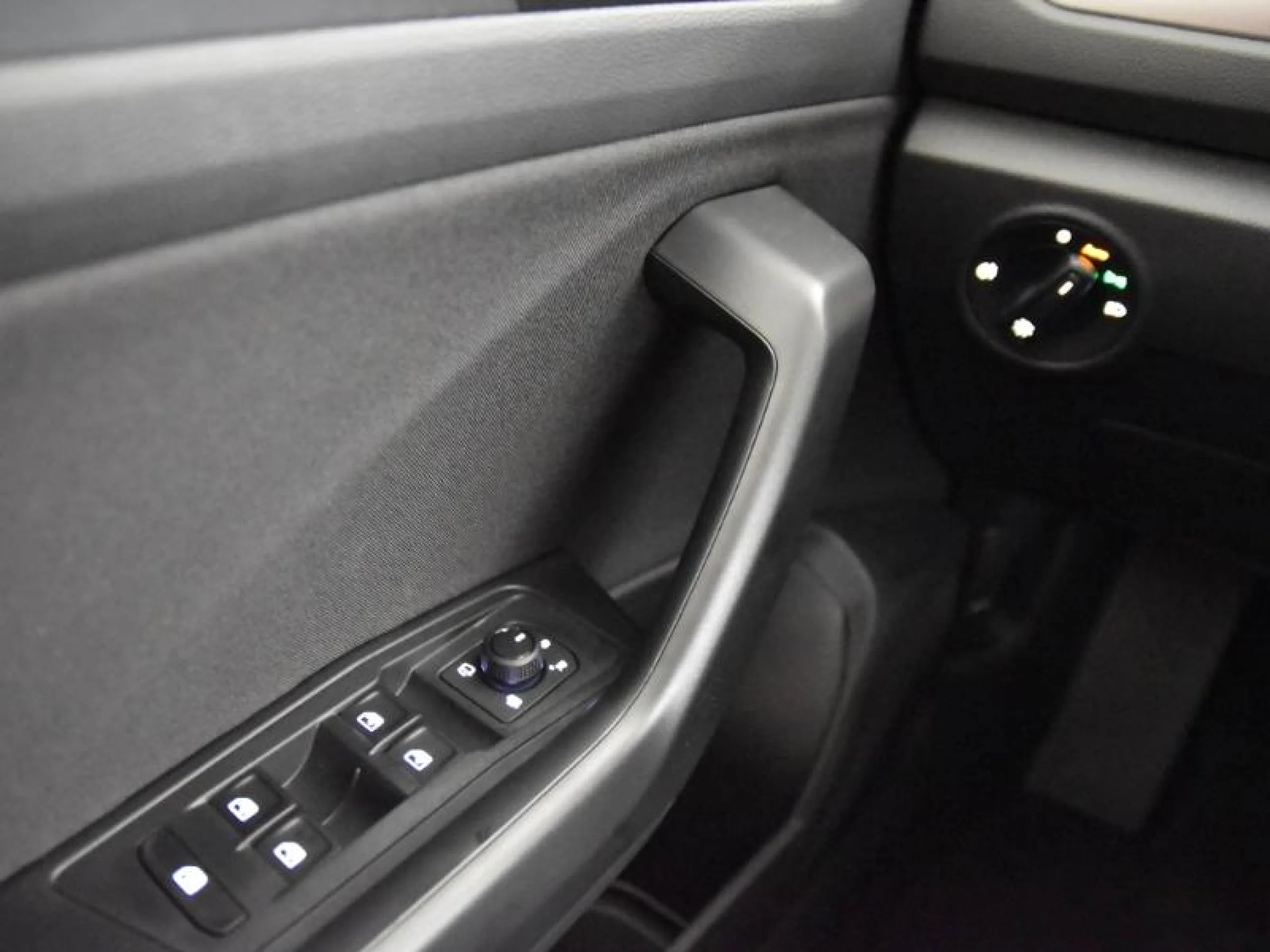 VOLKSWAGEN T ROC T ROC MÁS 1.0 TSI 85 KW (116 CV)  6 VEL. - Foto 15