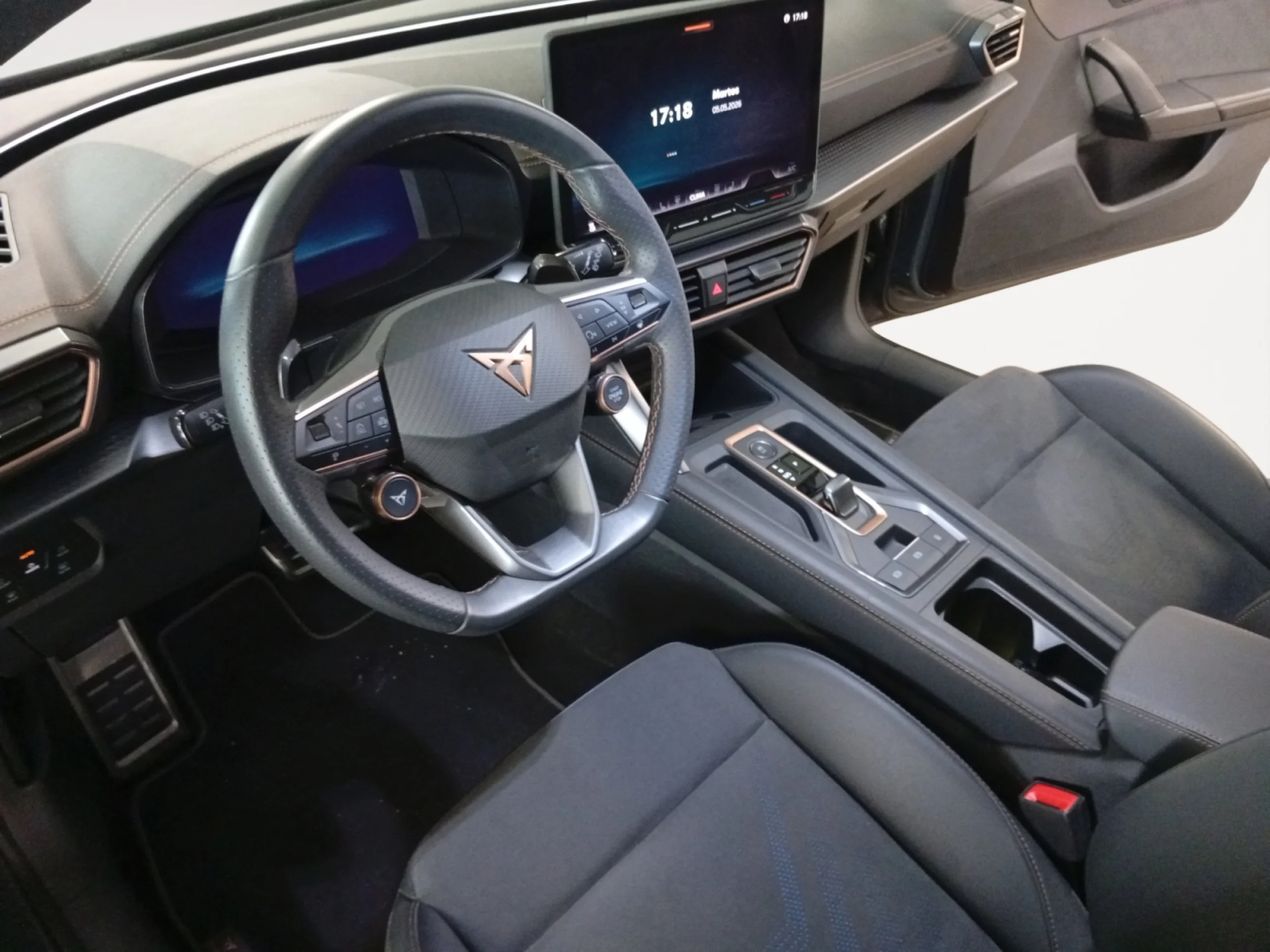CUPRA LEON 1.5 TSI E HYBRID 200KW (272CV) VZ DSG - Foto 10