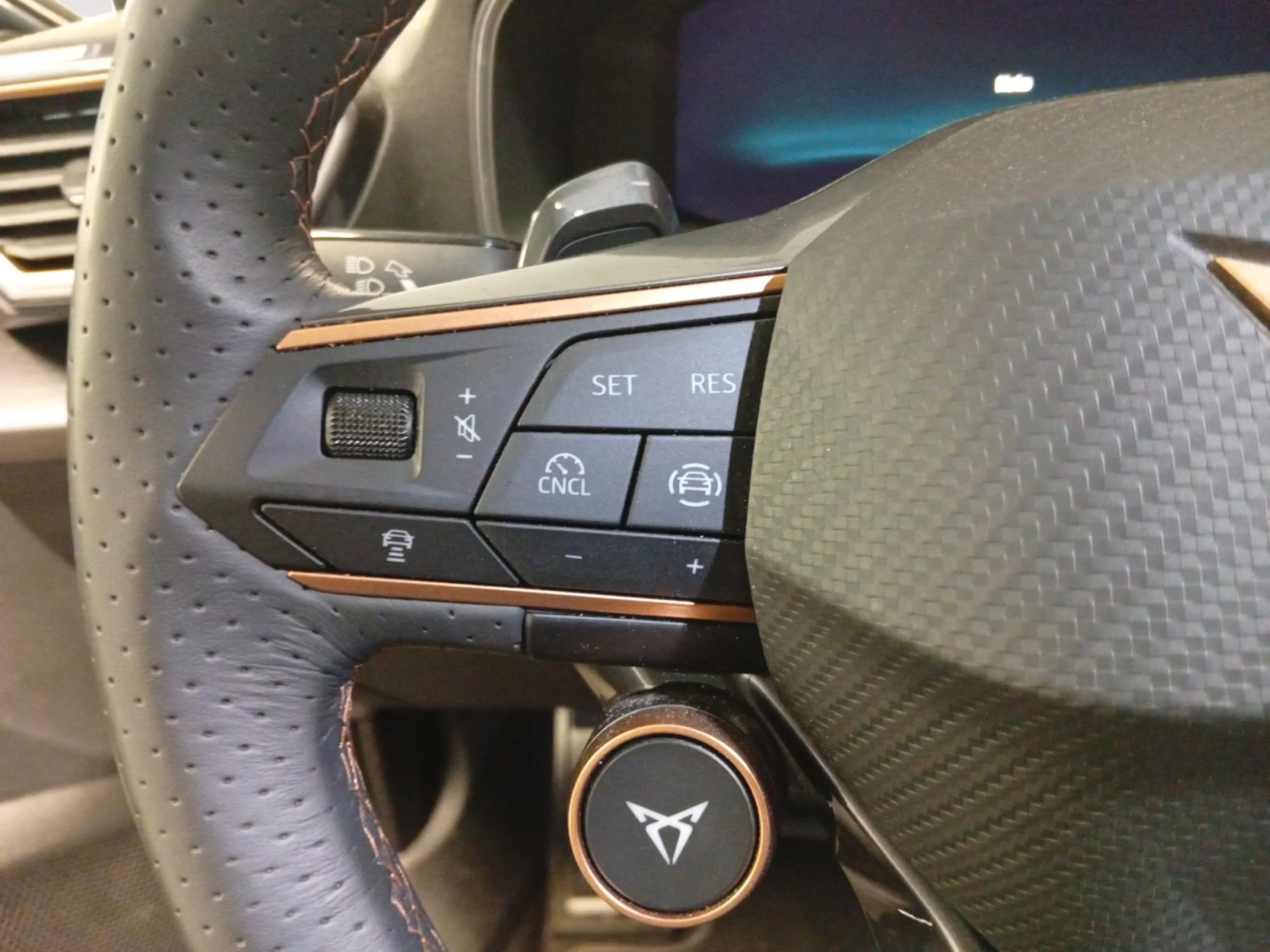 CUPRA LEON 1.5 TSI E HYBRID 200KW (272CV) VZ DSG - Foto 11