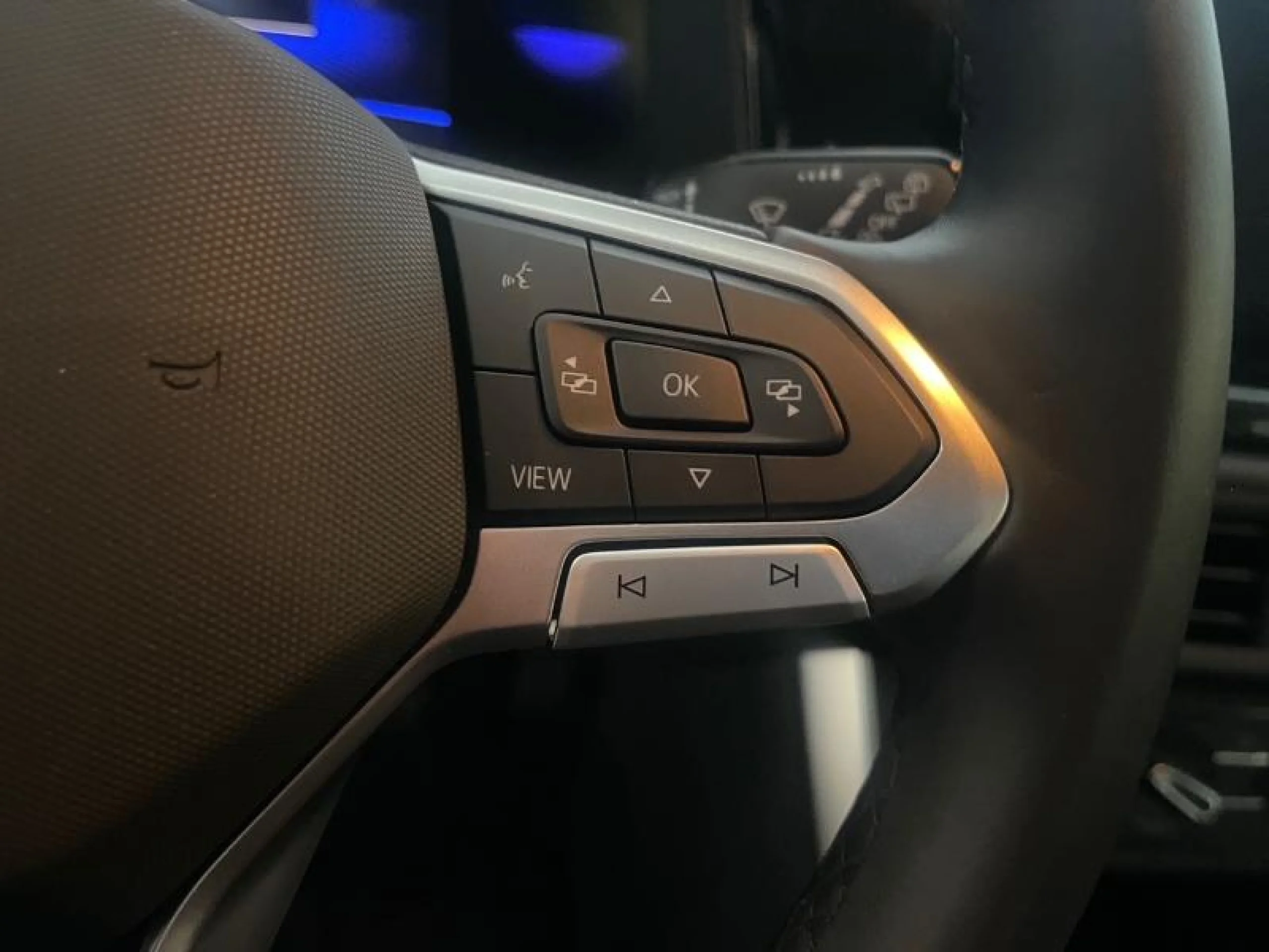 VOLKSWAGEN POLO LIFE 1.0 TSI 70KW (95CV) - Foto 10