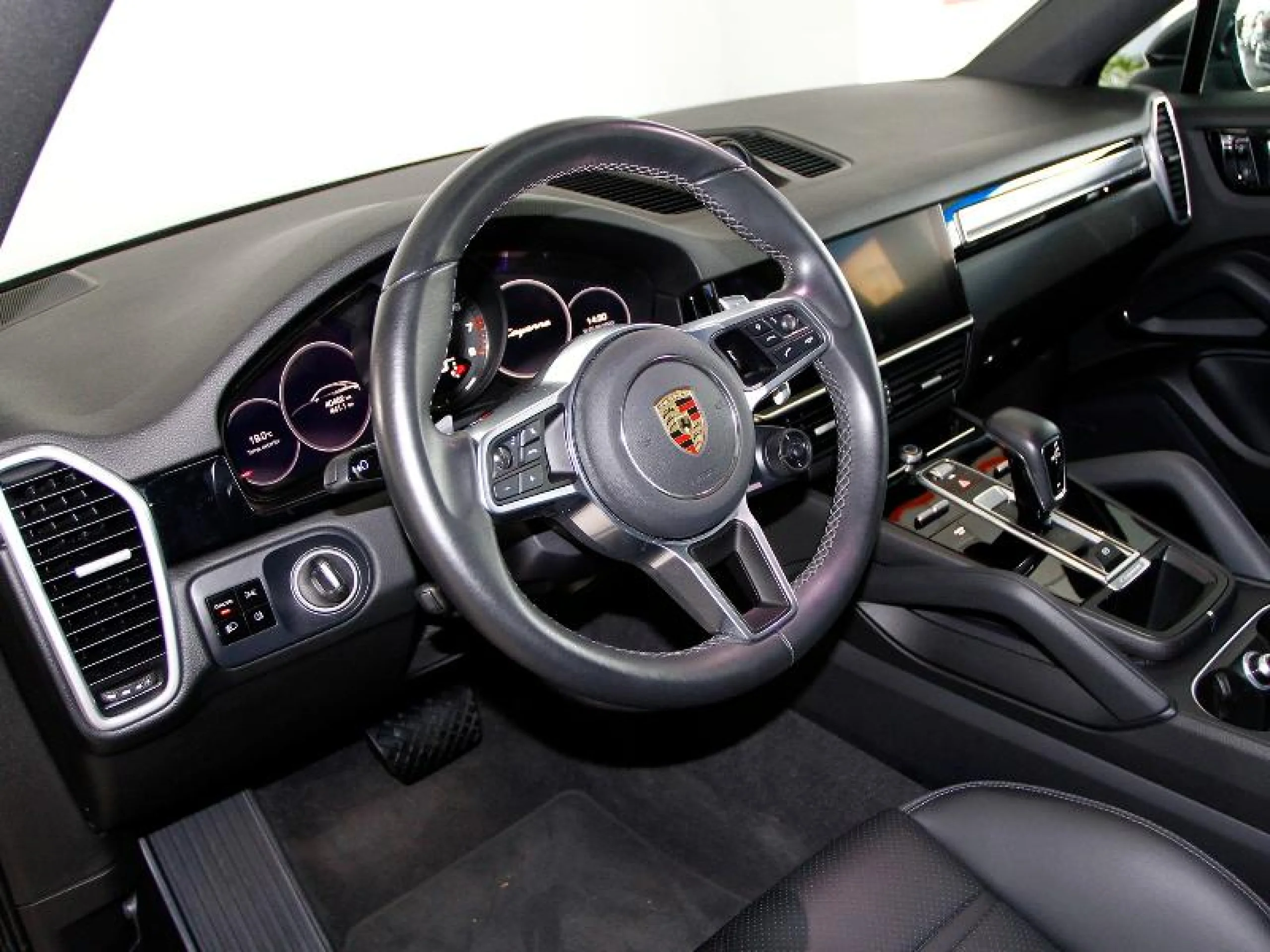 PORSCHE CAYENNE E HYBRID - Foto 15