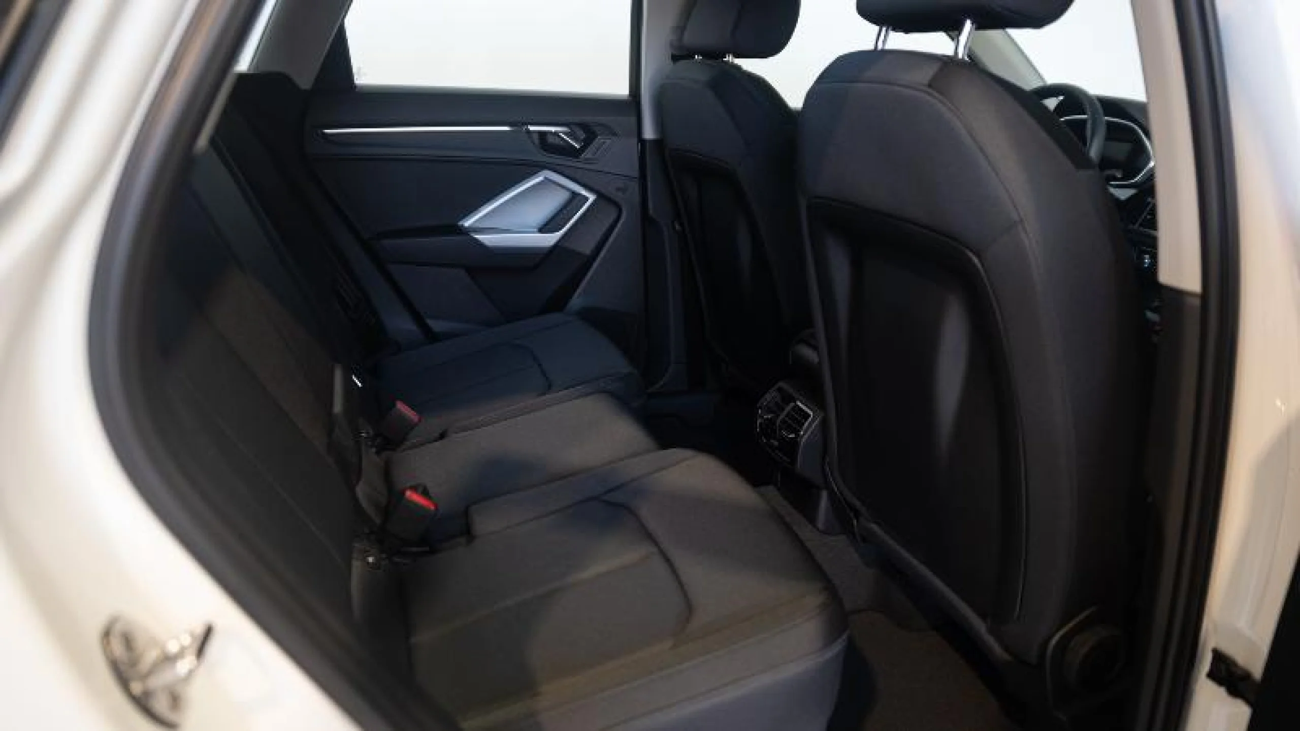 AUDI Q3 45 TFSI E 180KW S TRONIC ADVANCED - Foto 8