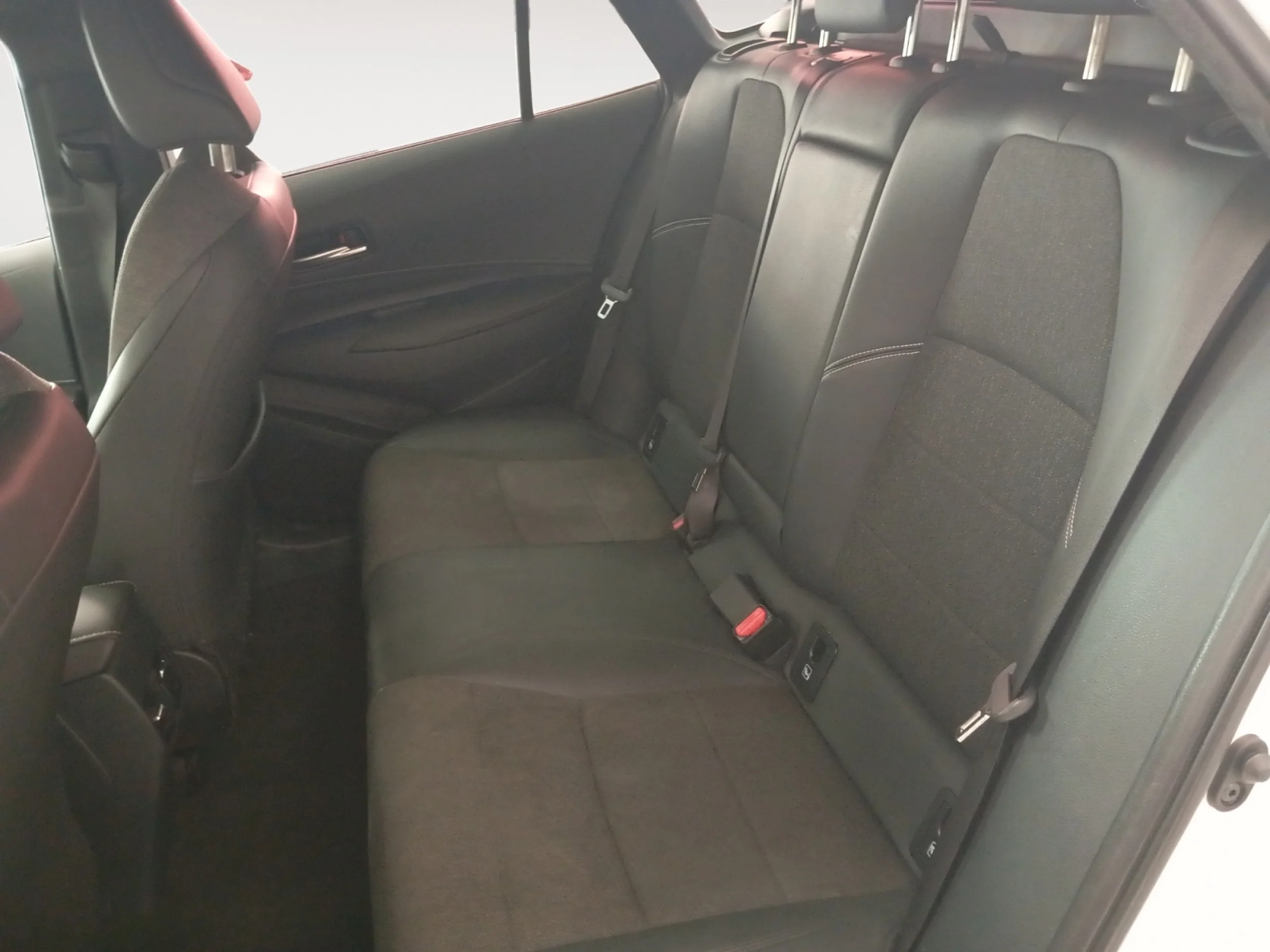 TOYOTA COROLLA 1.8 125H STYLE E CVT TOURING SPORT - Foto 6