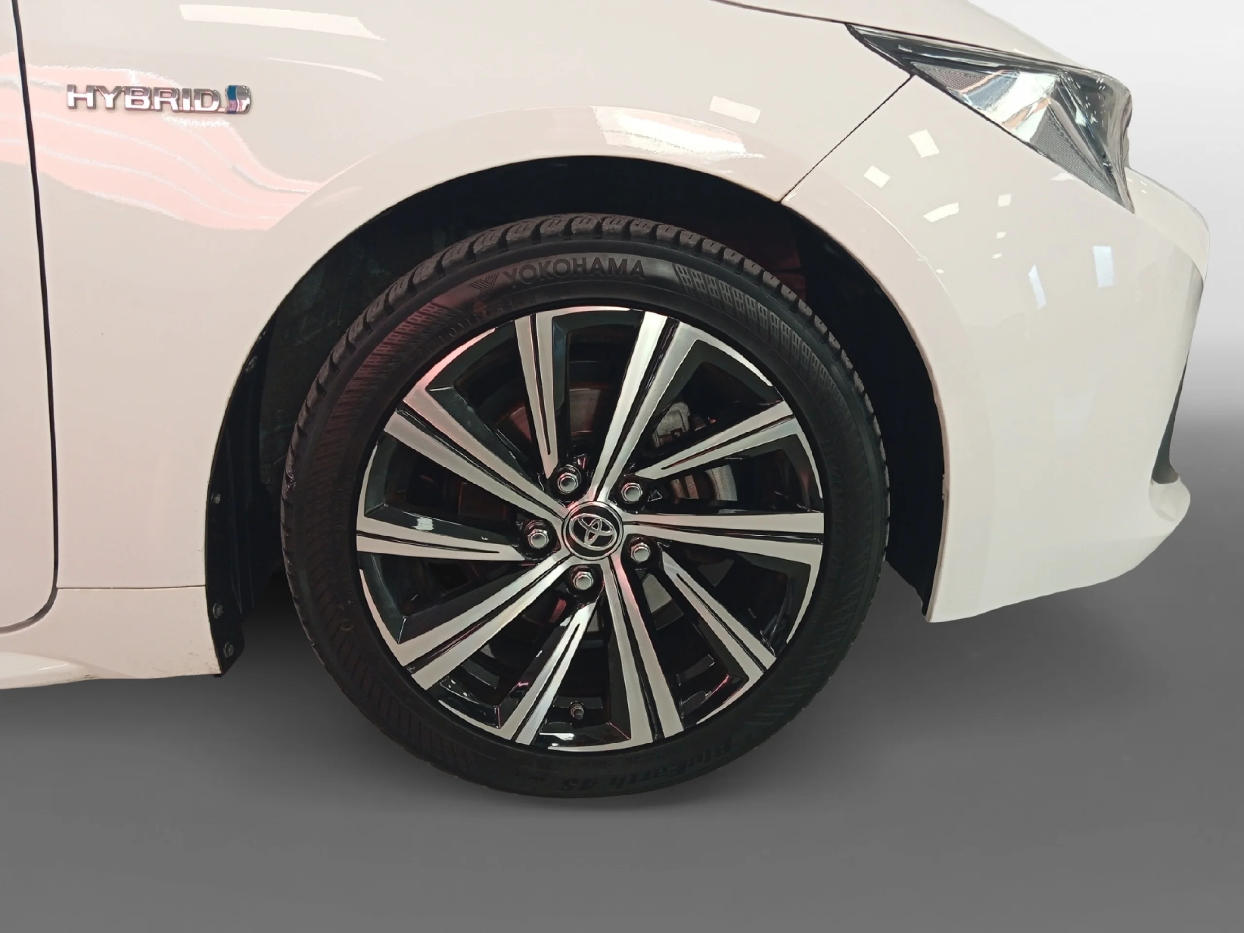 TOYOTA COROLLA 1.8 125H STYLE E CVT TOURING SPORT - Foto 8