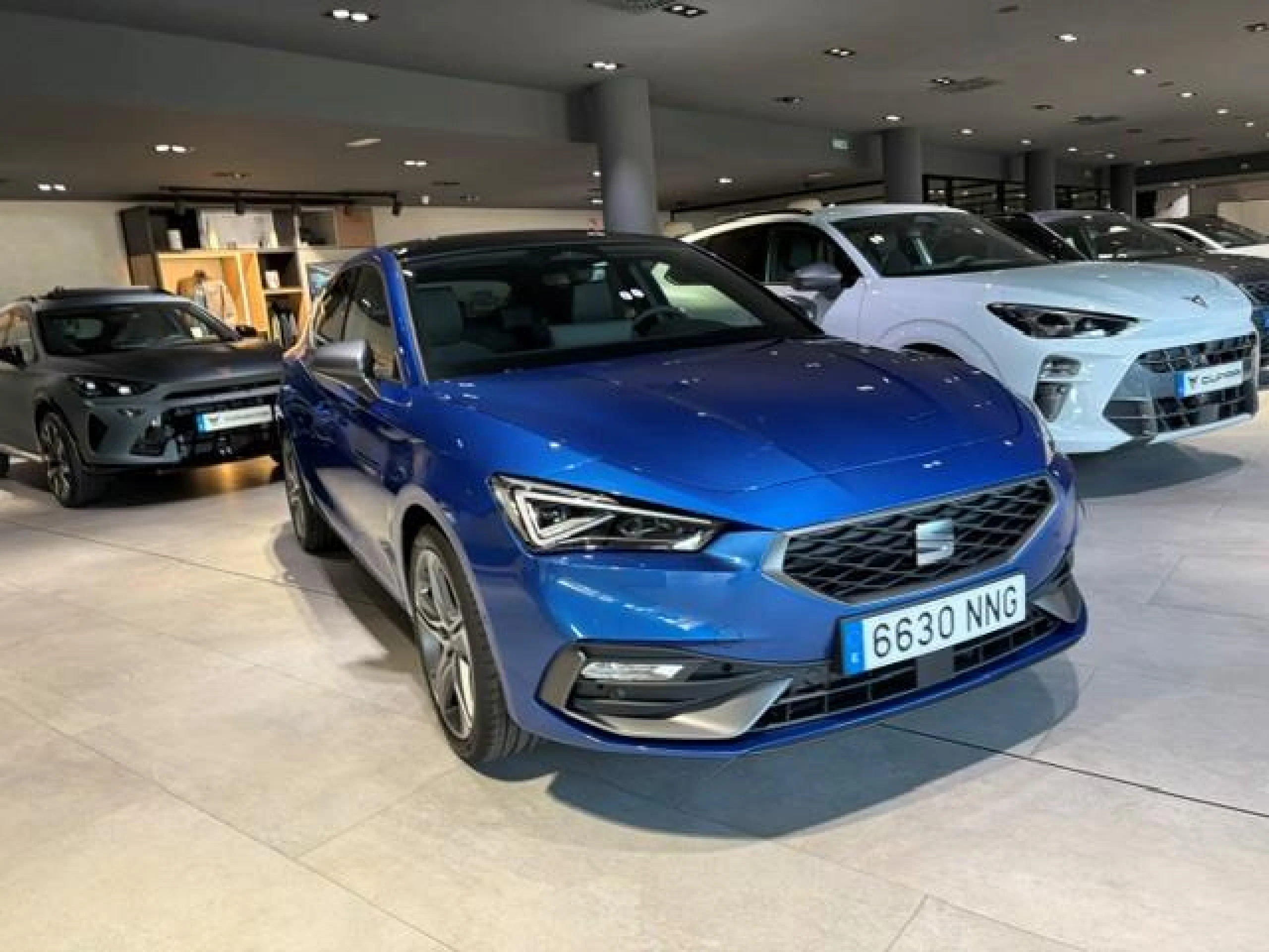 SEAT LEON 1.5 TSI 110KW S&S FR SPECIAL EDITION - Foto 2