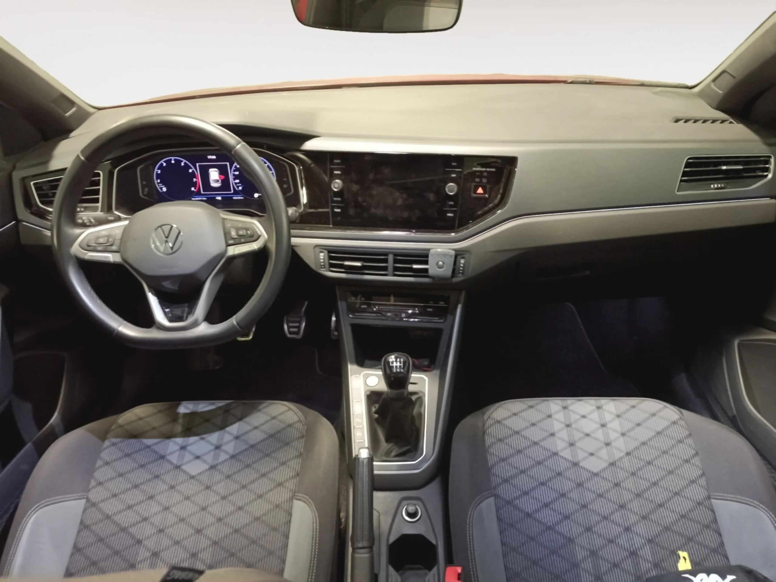 VOLKSWAGEN TAIGO R LINE 1.0 TSI 81KW (110CV) - Foto 4