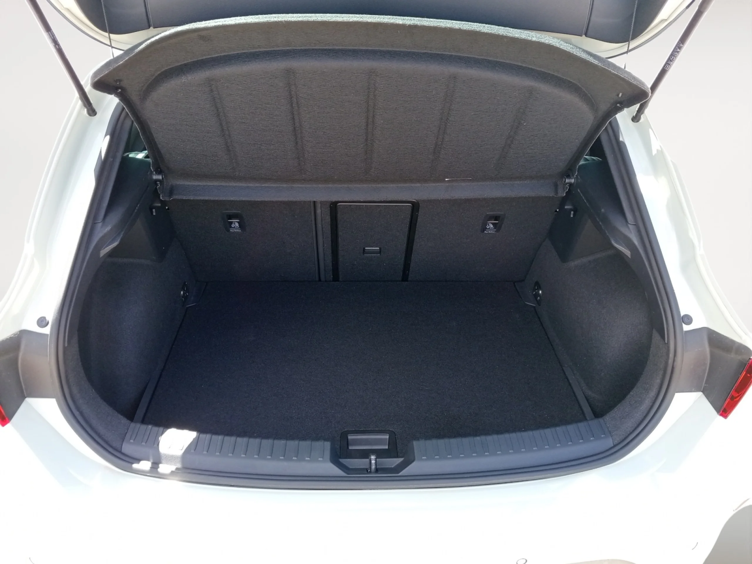 CUPRA LEON 1.5 ETSI 110KW (150CV) DSG - Foto 7