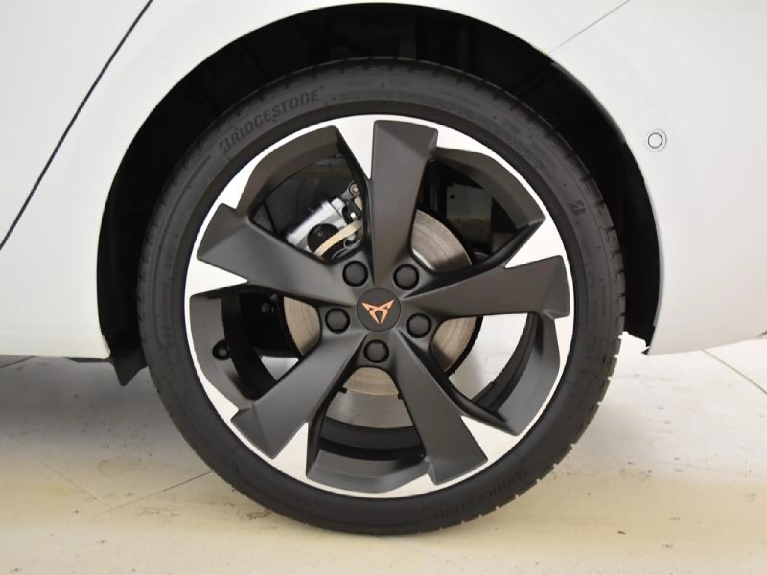 CUPRA LEON 1.5 ETSI 110KW (150CV) DSG - Foto 9