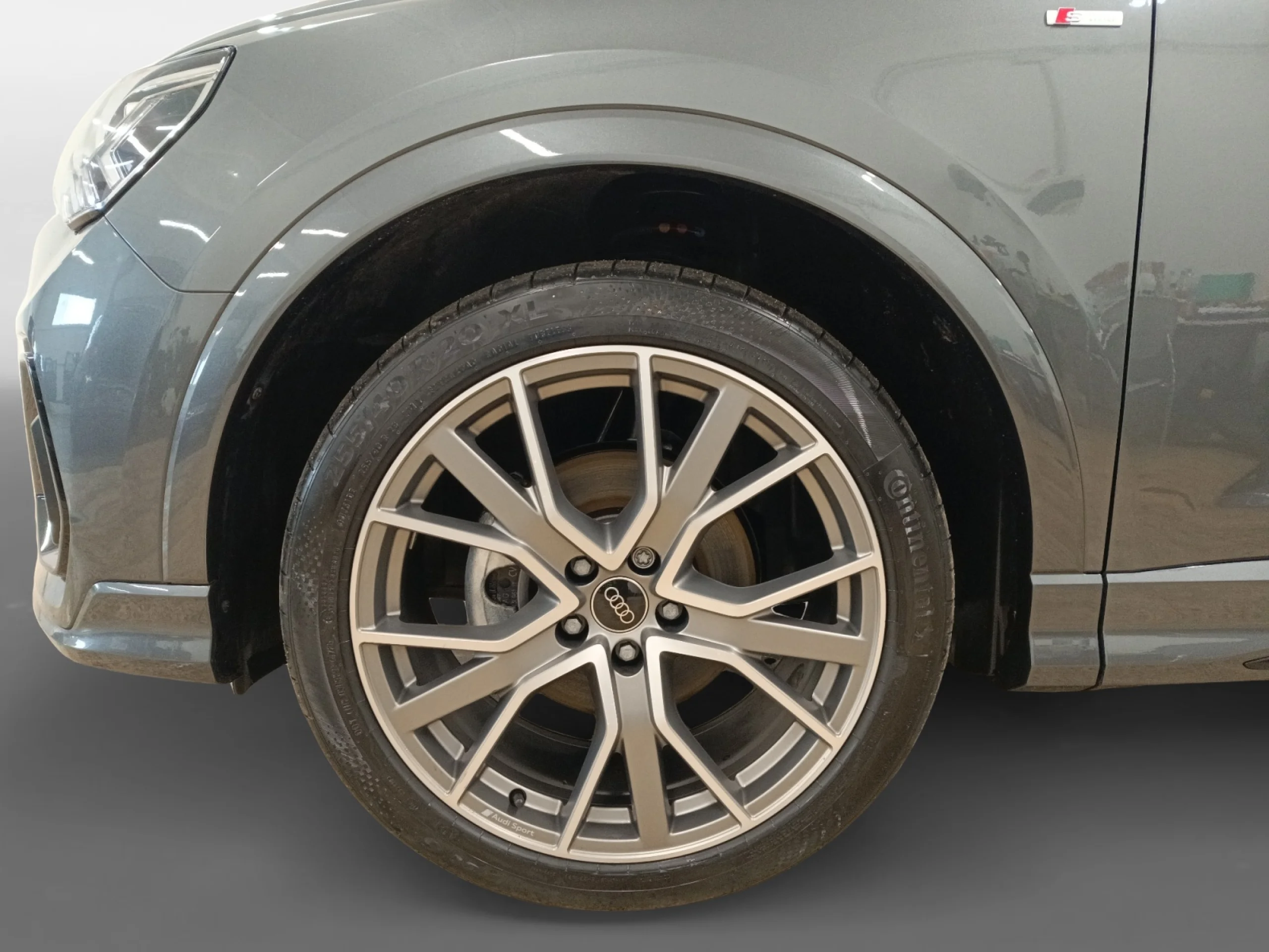 AUDI Q3 BLACK LINE 35 TDI 110KW (150CV) S TRONIC - Foto 8