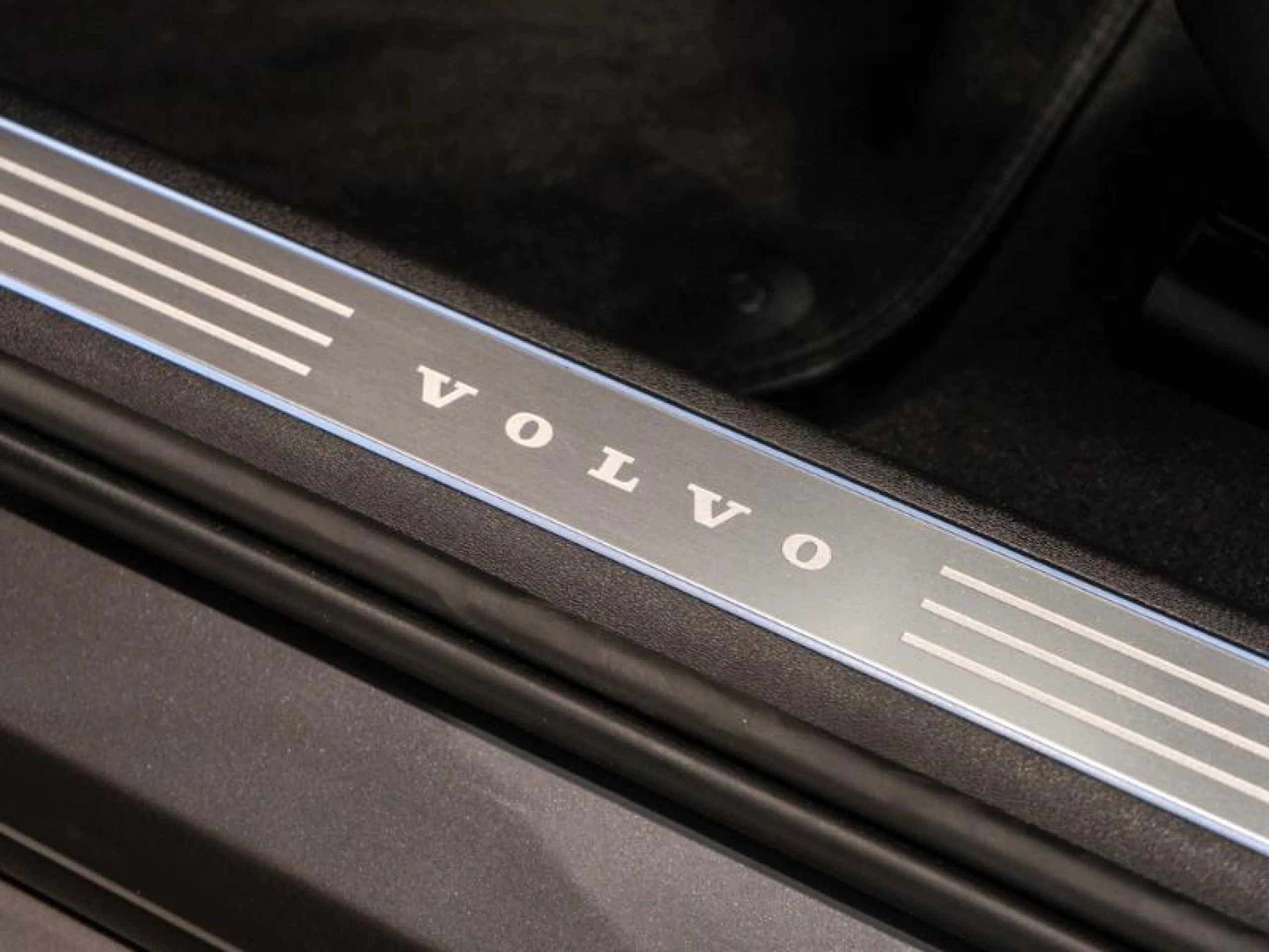 VOLVO S90 2.0 B4 G R DESIGN AUTO - Foto 17