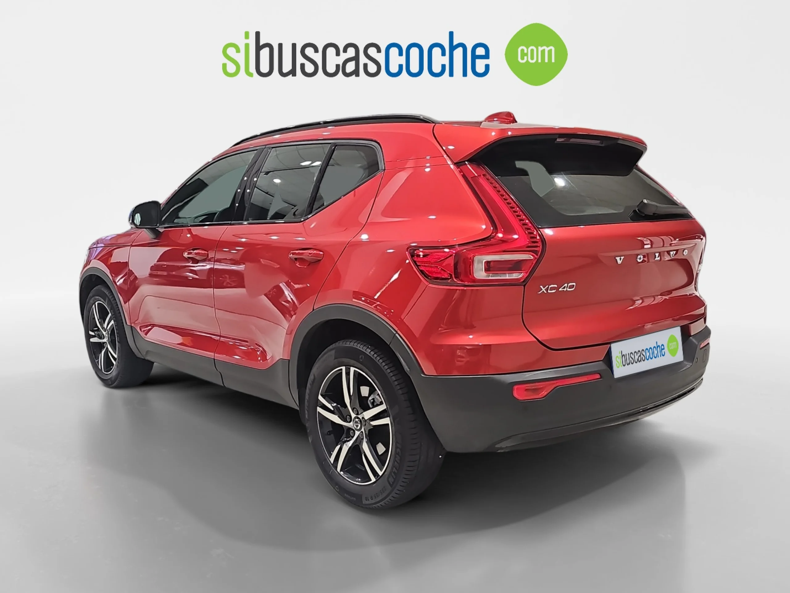 VOLVO XC40 2.0 B3 G PLUS DARK AUTO - Foto 2