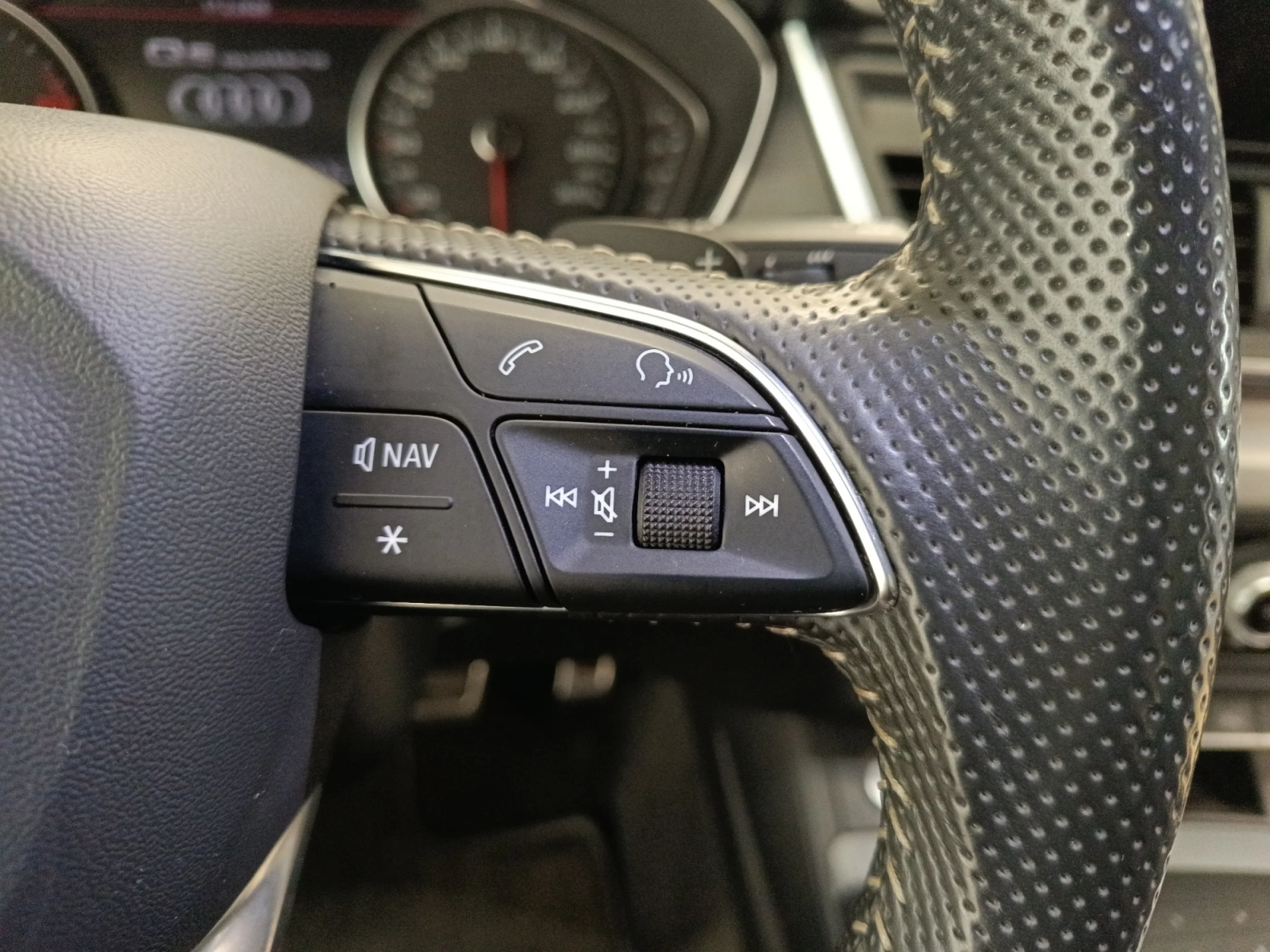 AUDI Q5 2.0 TDI CLEAN D 190CV QUATTRO ADVANCED - Foto 10