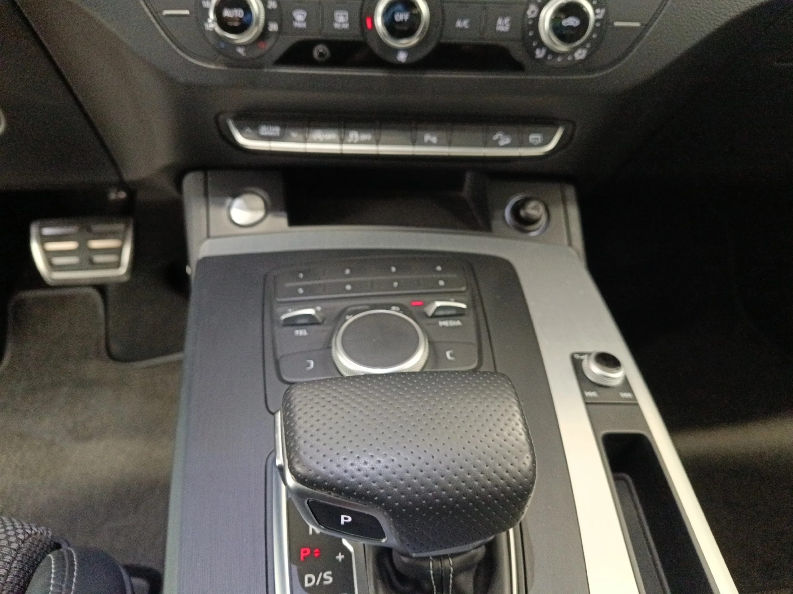 AUDI Q5 2.0 TDI CLEAN D 190CV QUATTRO ADVANCED - Foto 18