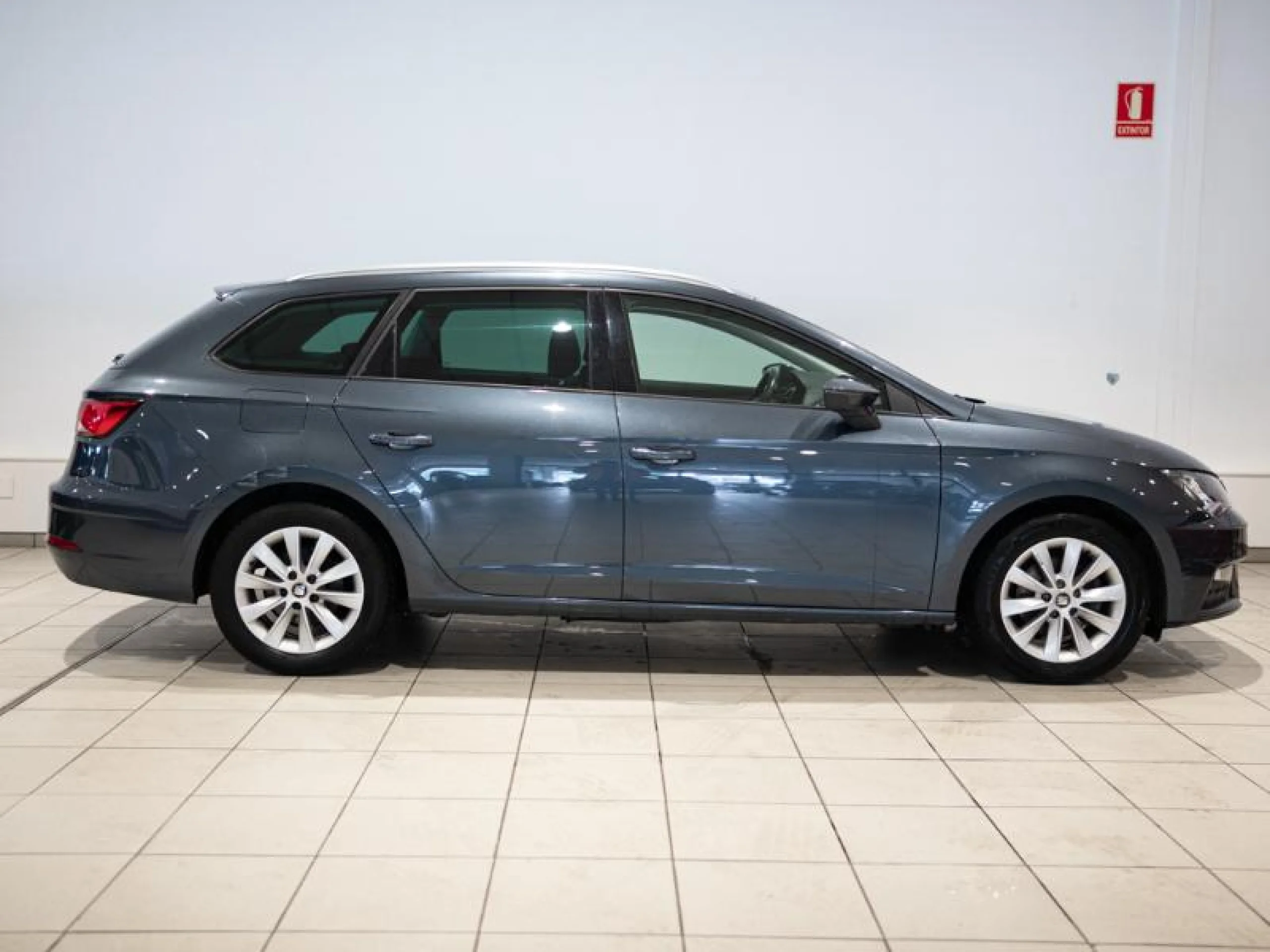 SEAT LEON ST 1.6 TDI 85KW (115CV) ST&SP STYLE - Foto 3