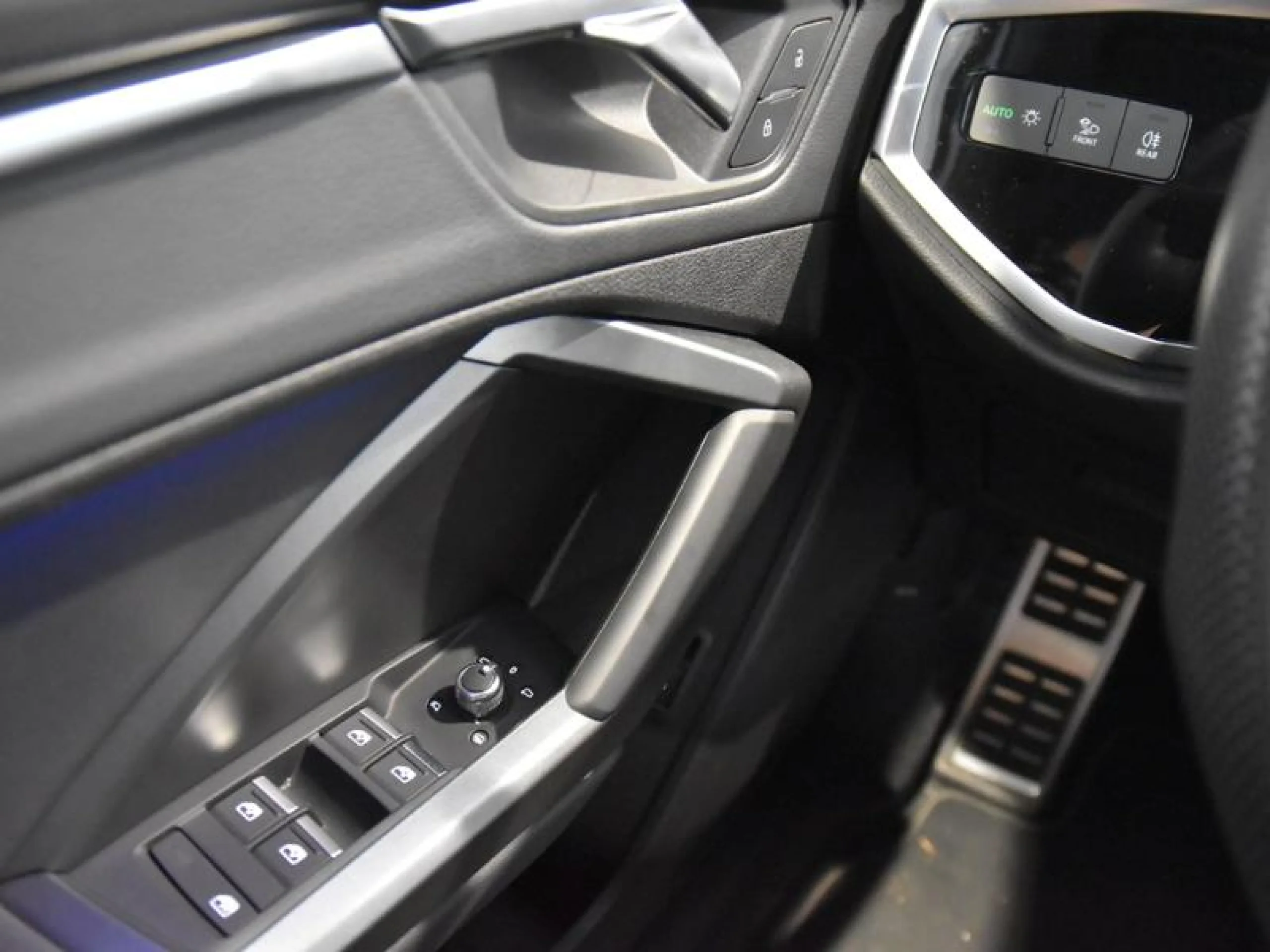 AUDI Q3 SPORTBACK 35 TFSI 110KW (150CV) S TRONIC S LINE - Foto 17