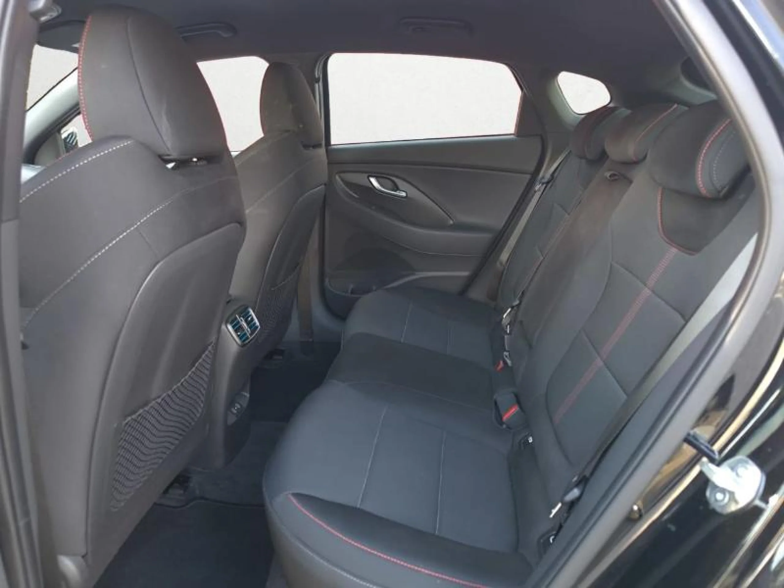 HYUNDAI I30 1.0 TGDI N LINE SE FASTBACK - Foto 7