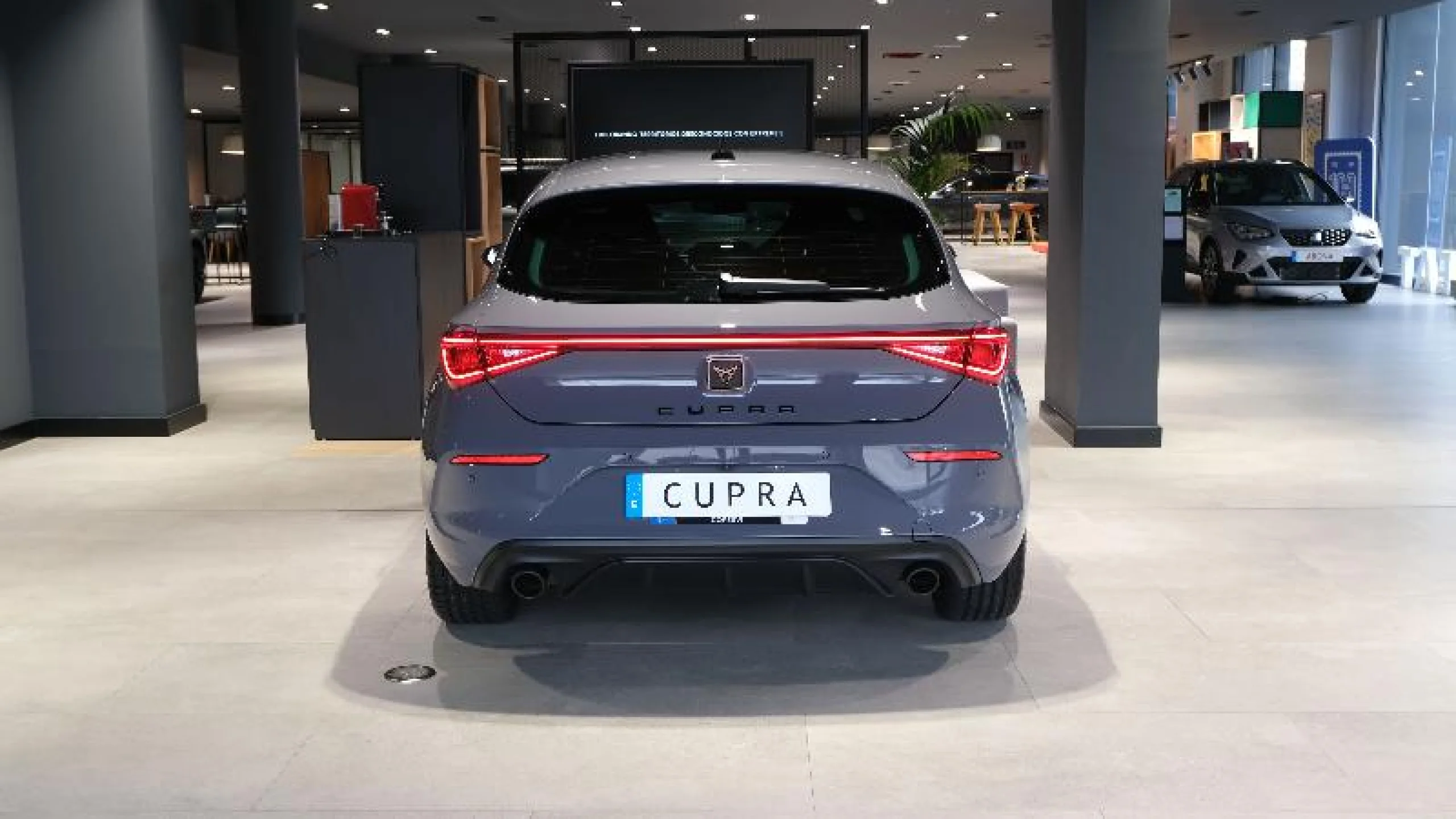 CUPRA LEON VZ 2.0 TSI 180KW (245 CV) DSG - Foto 8