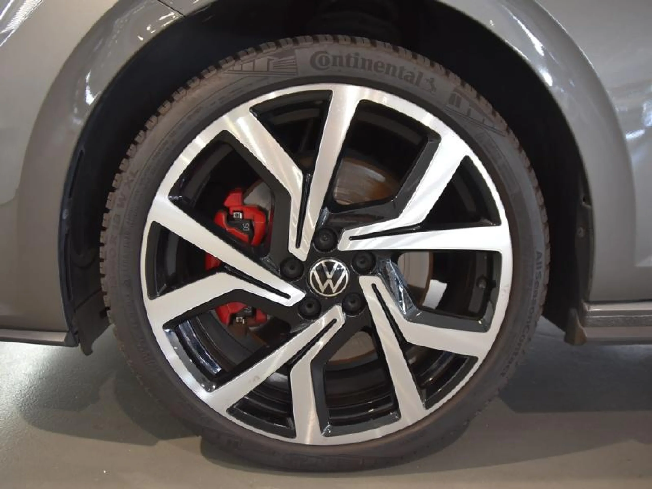 VOLKSWAGEN POLO GTI 2.0 TSI 147KW (200CV) DSG - Foto 19