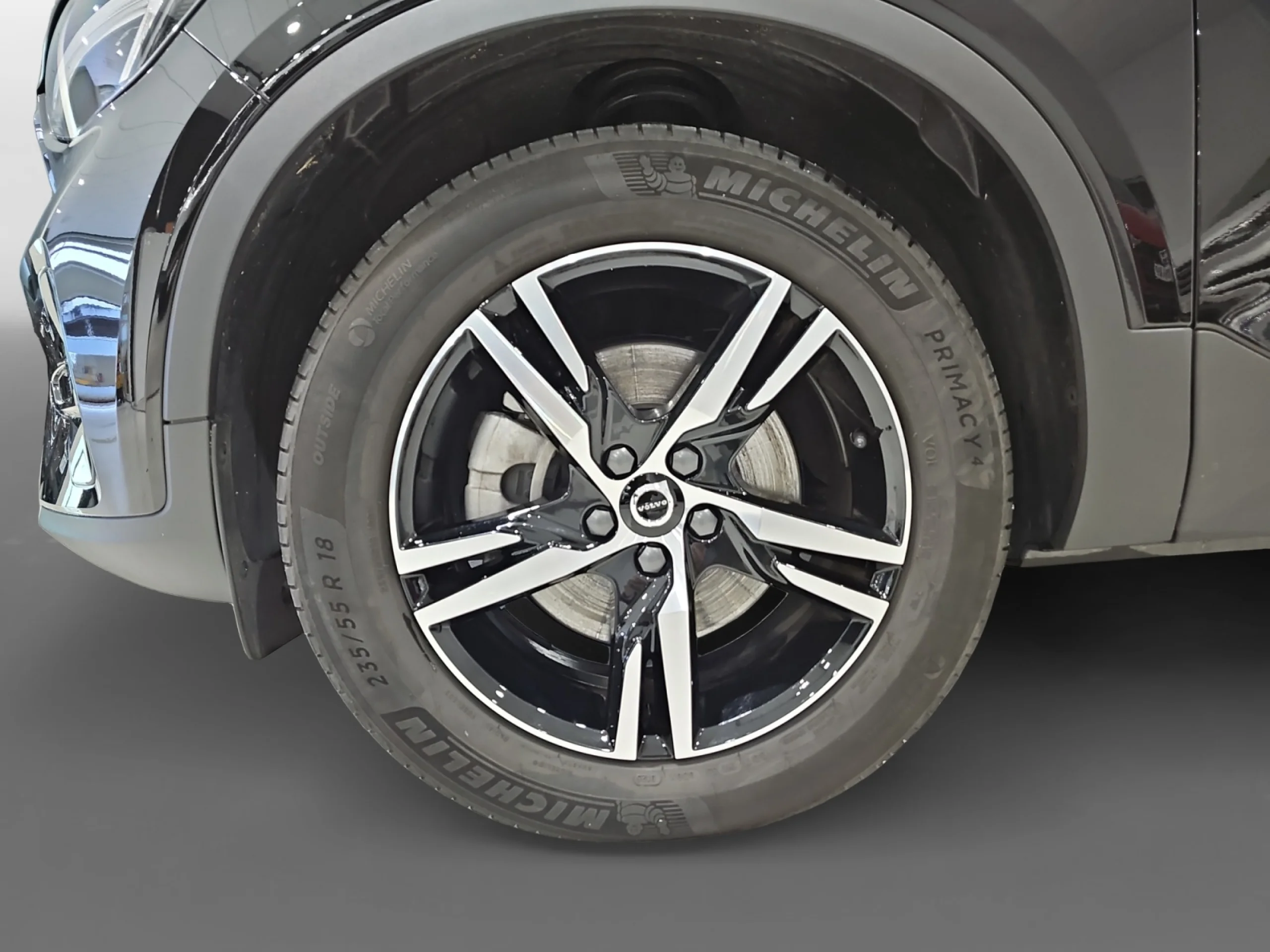 VOLVO XC40 2.0 B3 G PLUS DARK AUTO - Foto 9