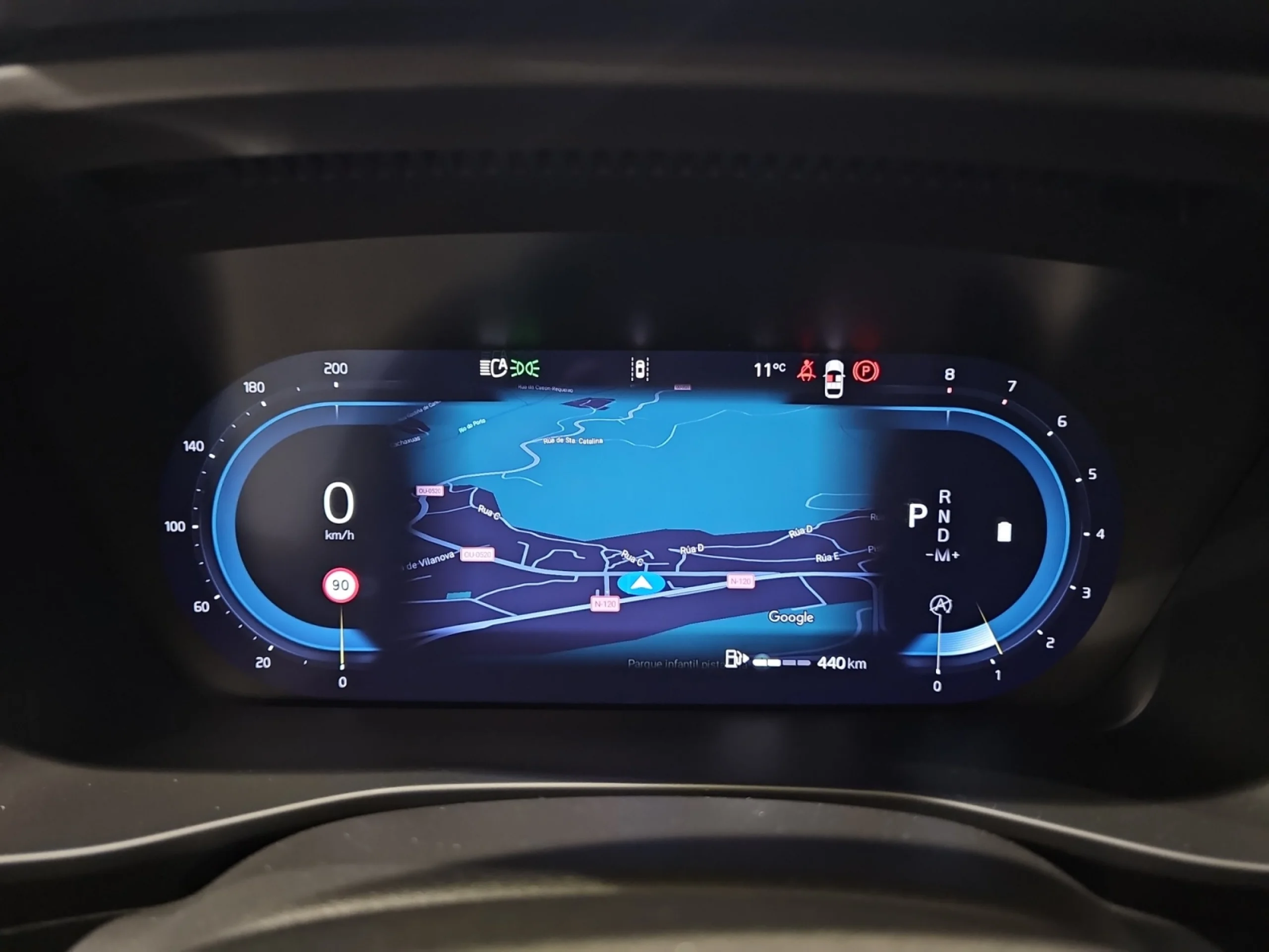 VOLVO XC40 2.0 B3 G PLUS DARK AUTO - Foto 7