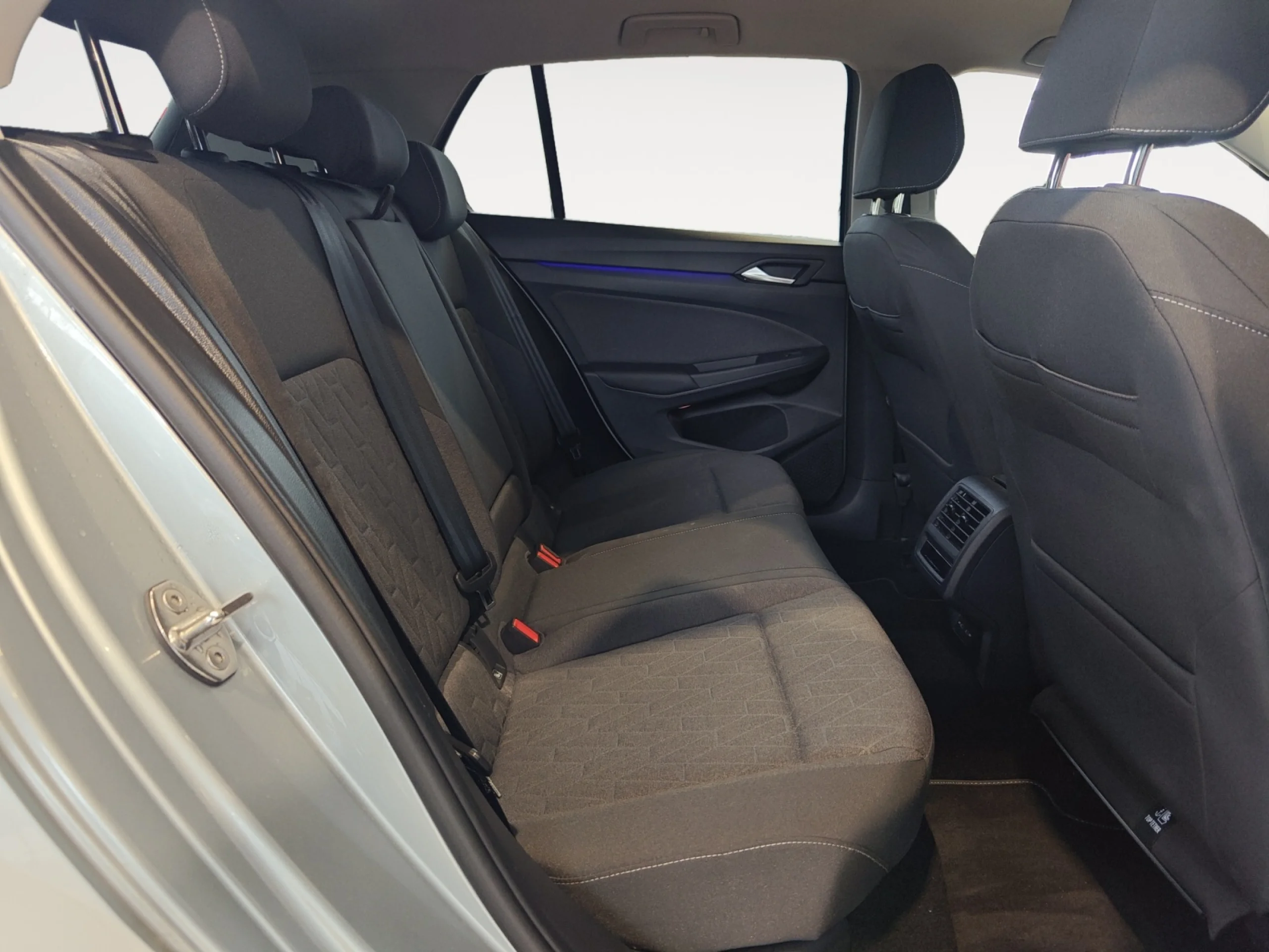 VOLKSWAGEN GOLF ··MÁS·· 1.5 TSI 85KW (115CV) - Foto 6