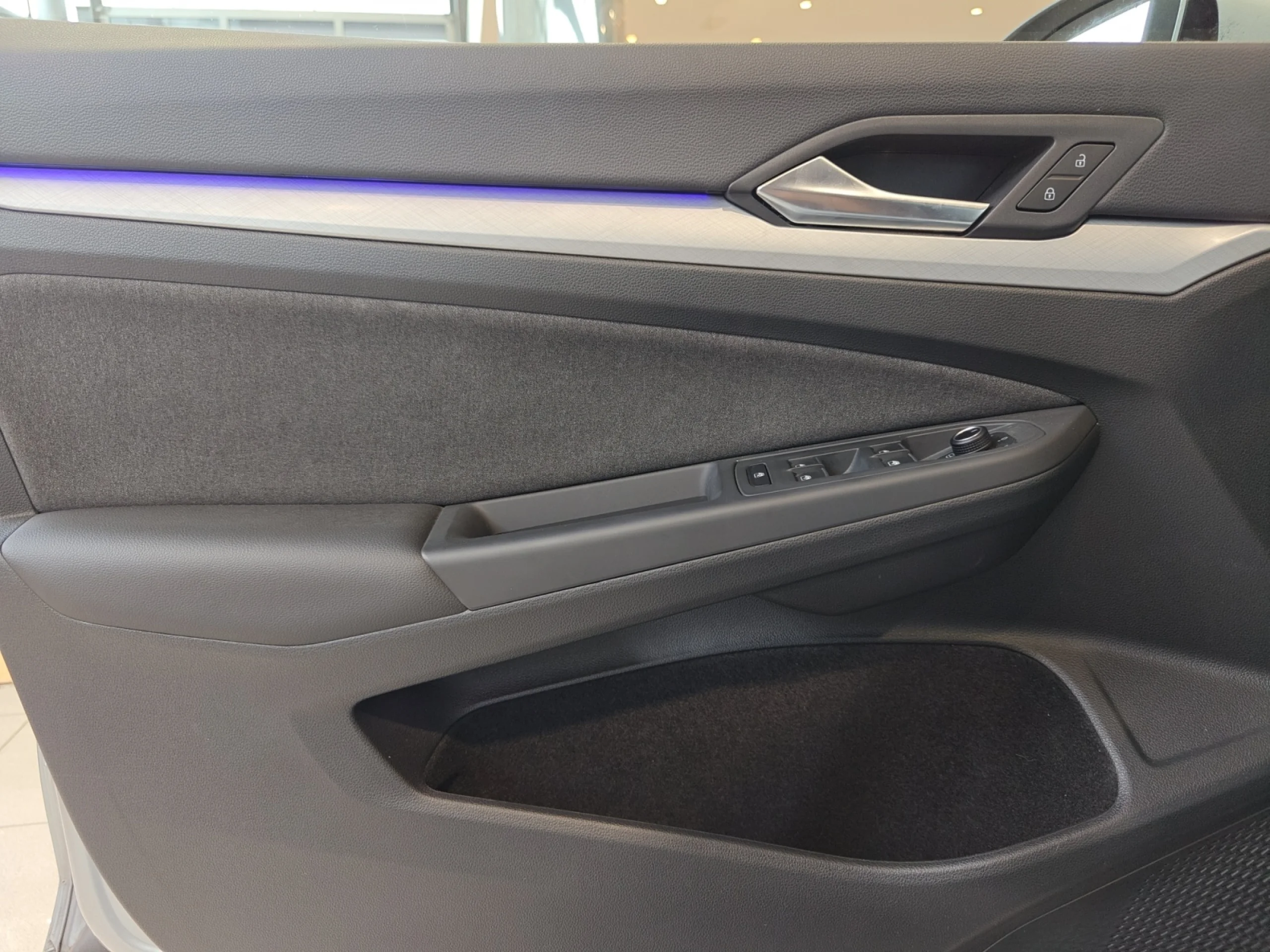 VOLKSWAGEN GOLF ··MÁS·· 1.5 TSI 85KW (115CV) - Foto 13