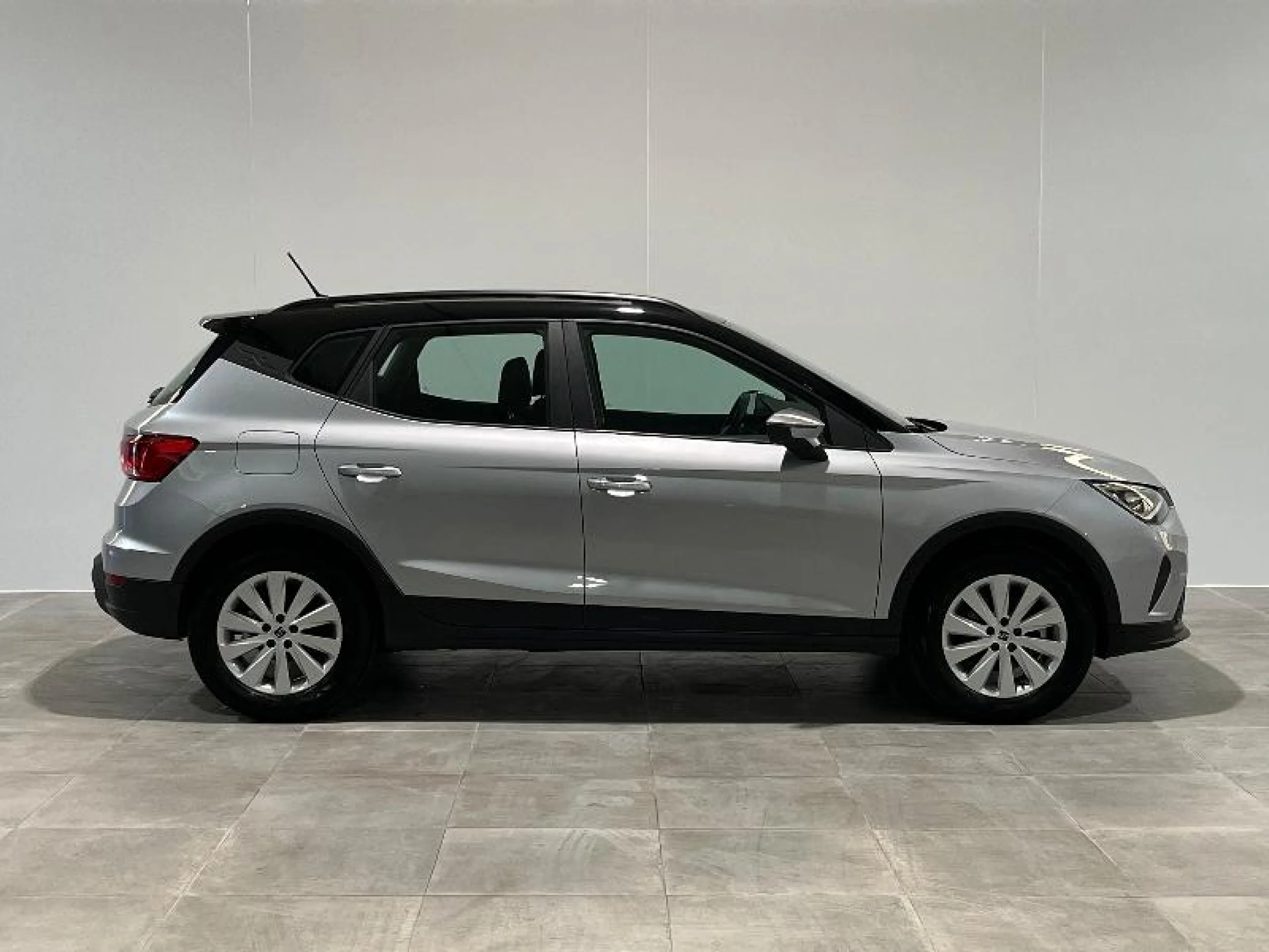 SEAT ARONA 1.0 TSI 81KW (110CV) STYLE XL - Foto 3