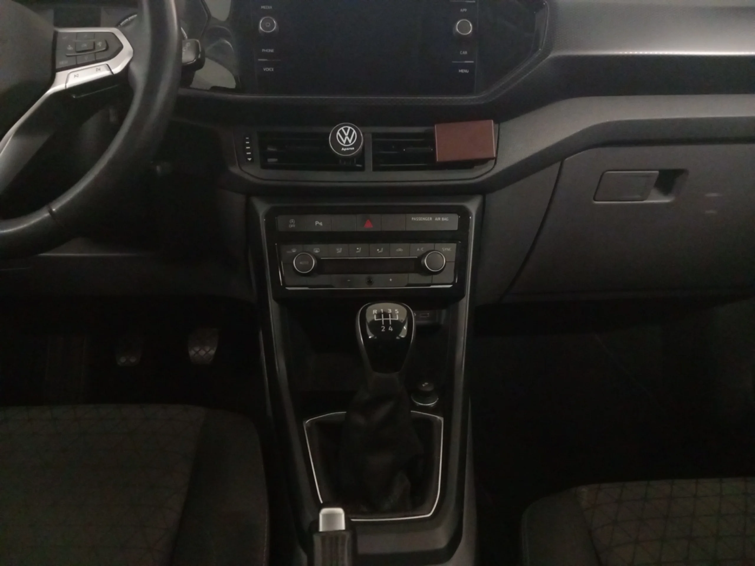 VOLKSWAGEN T CROSS ADVANCE 1.6 TDI 70KW (95CV) - Foto 14