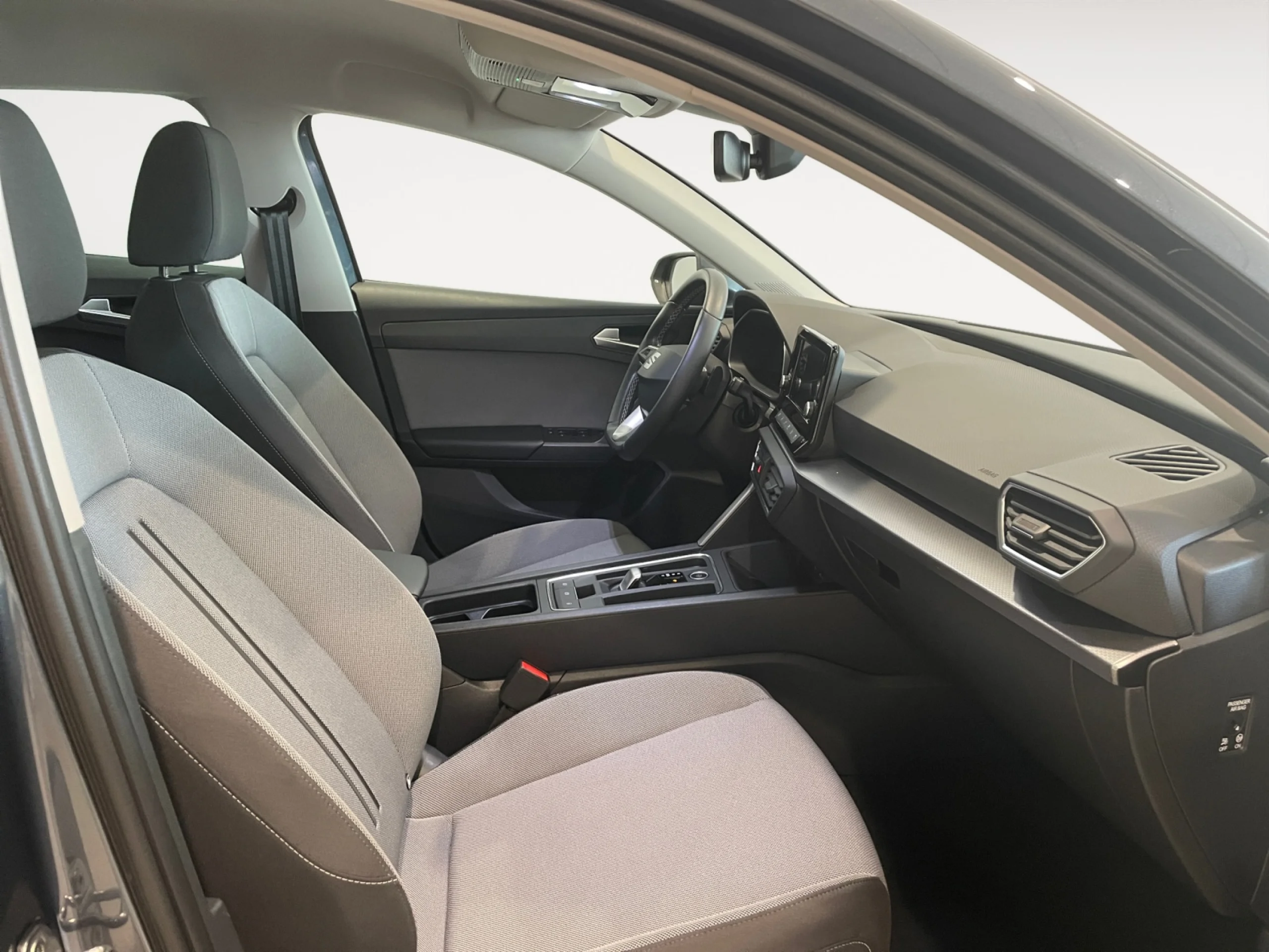 SEAT LEON 1.5 ETSI 110KW DSG S&S STYLE SPECIAL ED - Foto 5