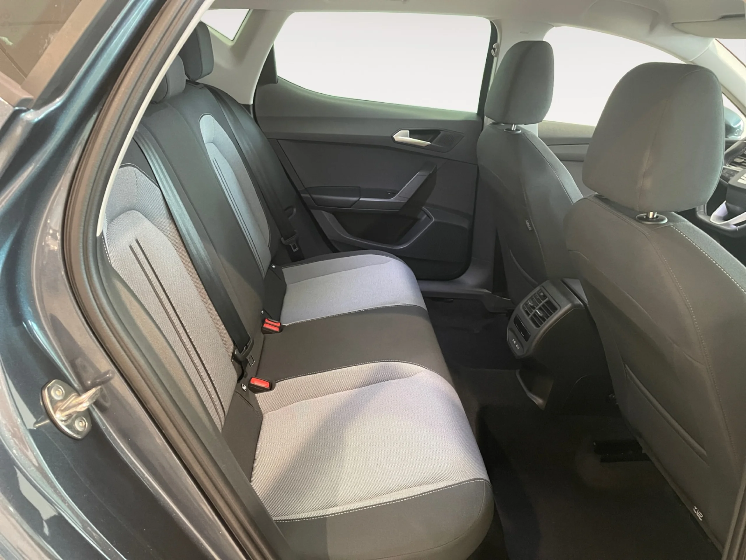 SEAT LEON 1.5 ETSI 110KW DSG S&S STYLE SPECIAL ED - Foto 6