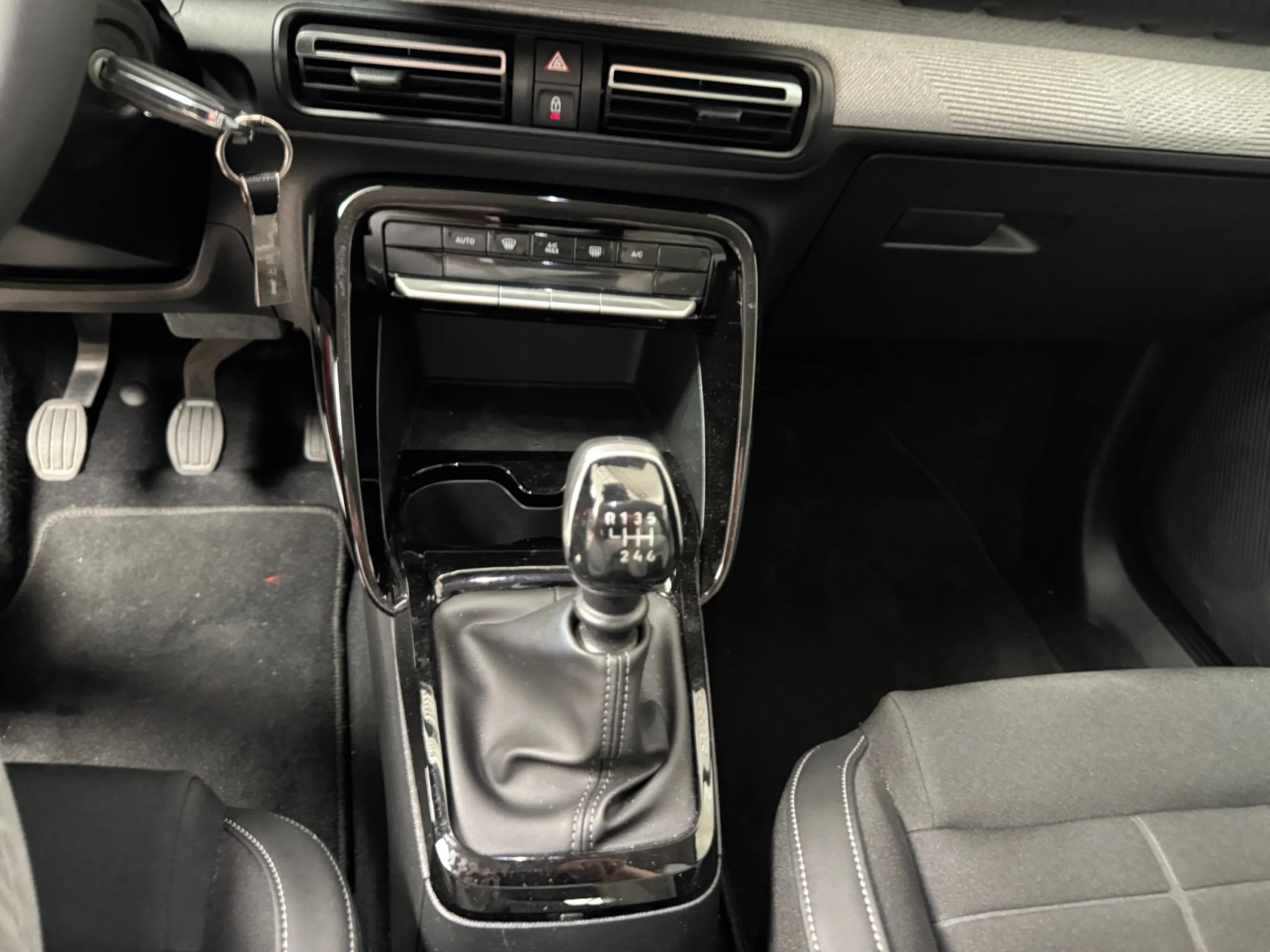 CITROEN C3 TURBO 100 MAX - Foto 8