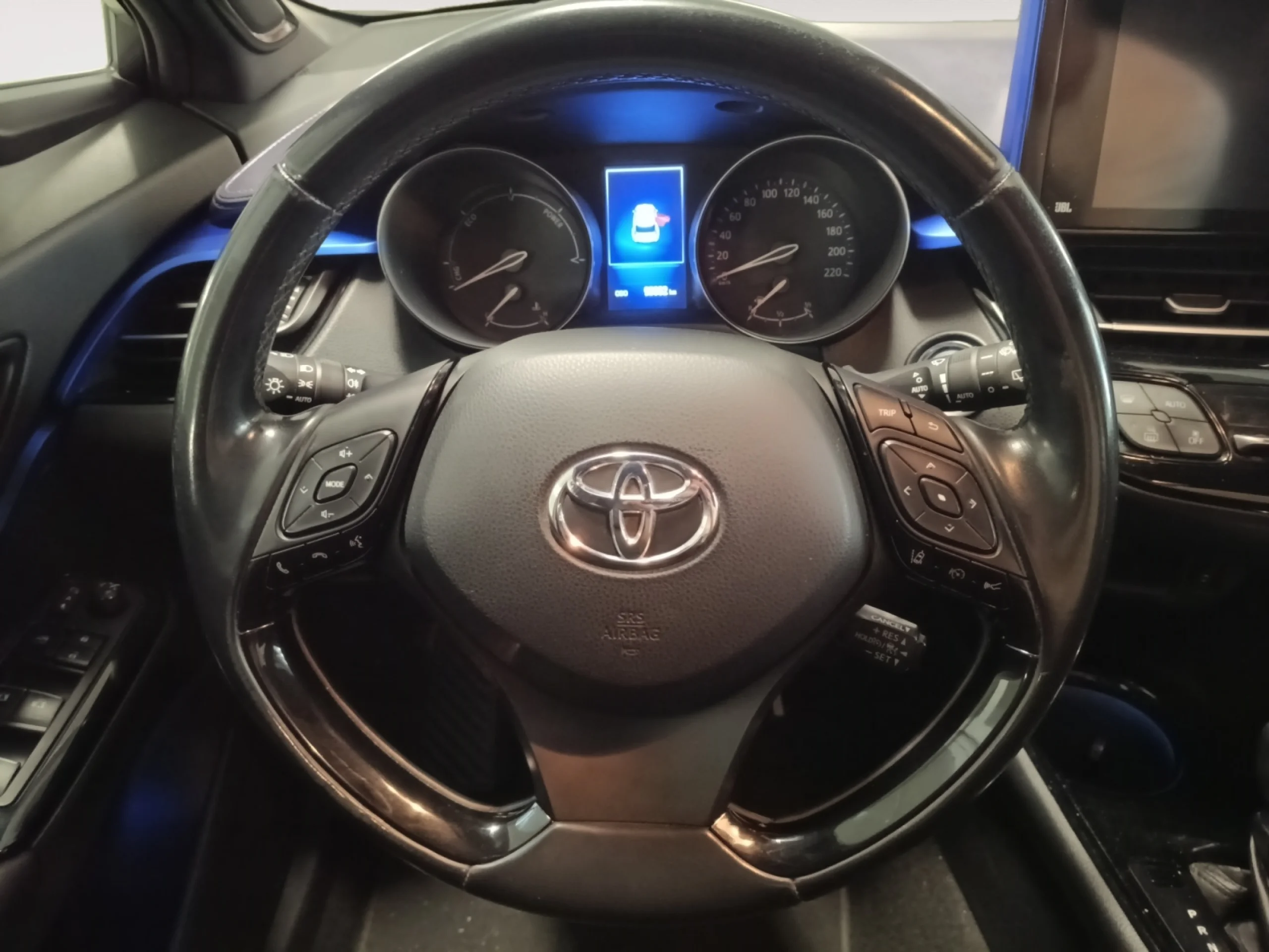 TOYOTA C HR 1.8 125H ADVANCE - Foto 11