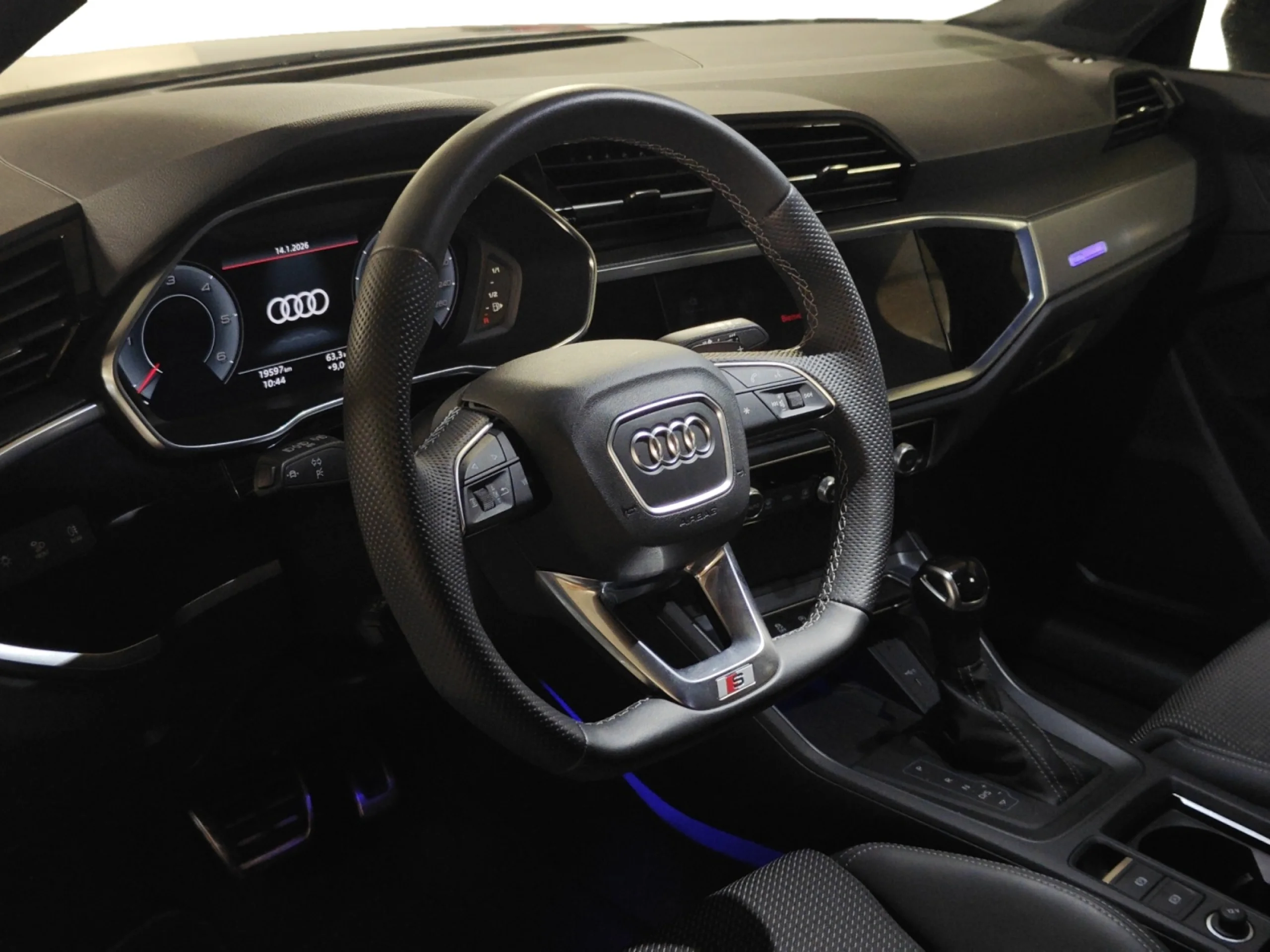 AUDI Q3 S LINE 35 TDI 110KW (150CV) S TRONIC - Foto 9