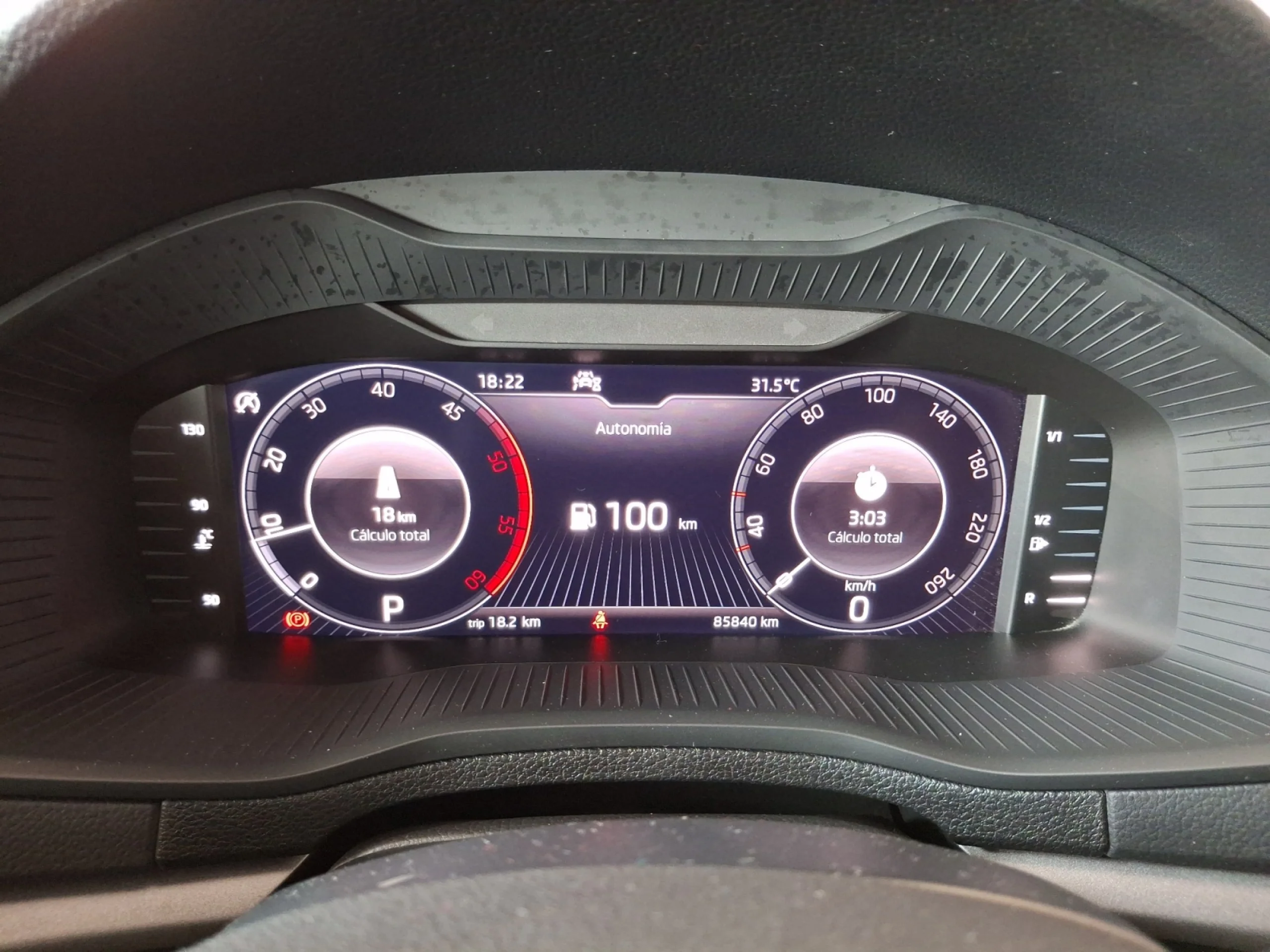 SKODA KAROQ 2.0 TDI 85KW (115CV) DSG AMBITION - Foto 15