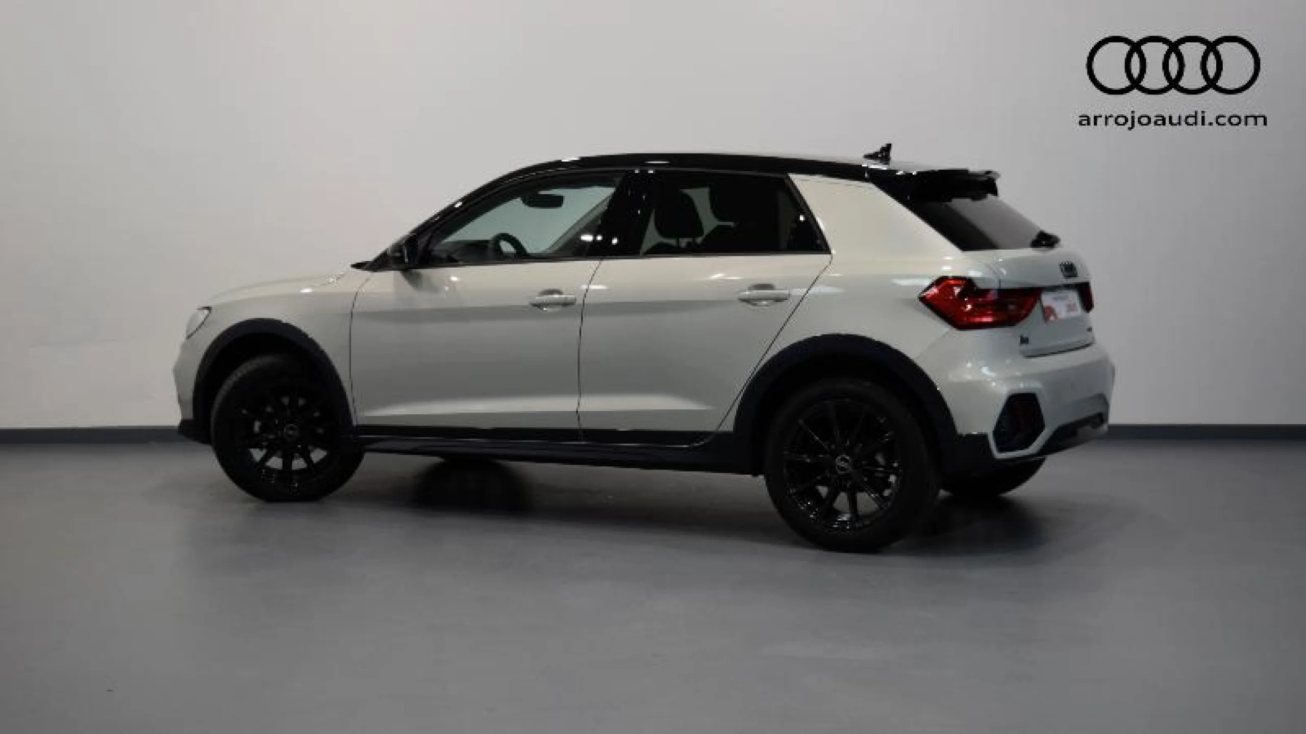 AUDI A1 SPORTBACK ADRENALIN 30 TFSI 81KW S TRON - Foto 2