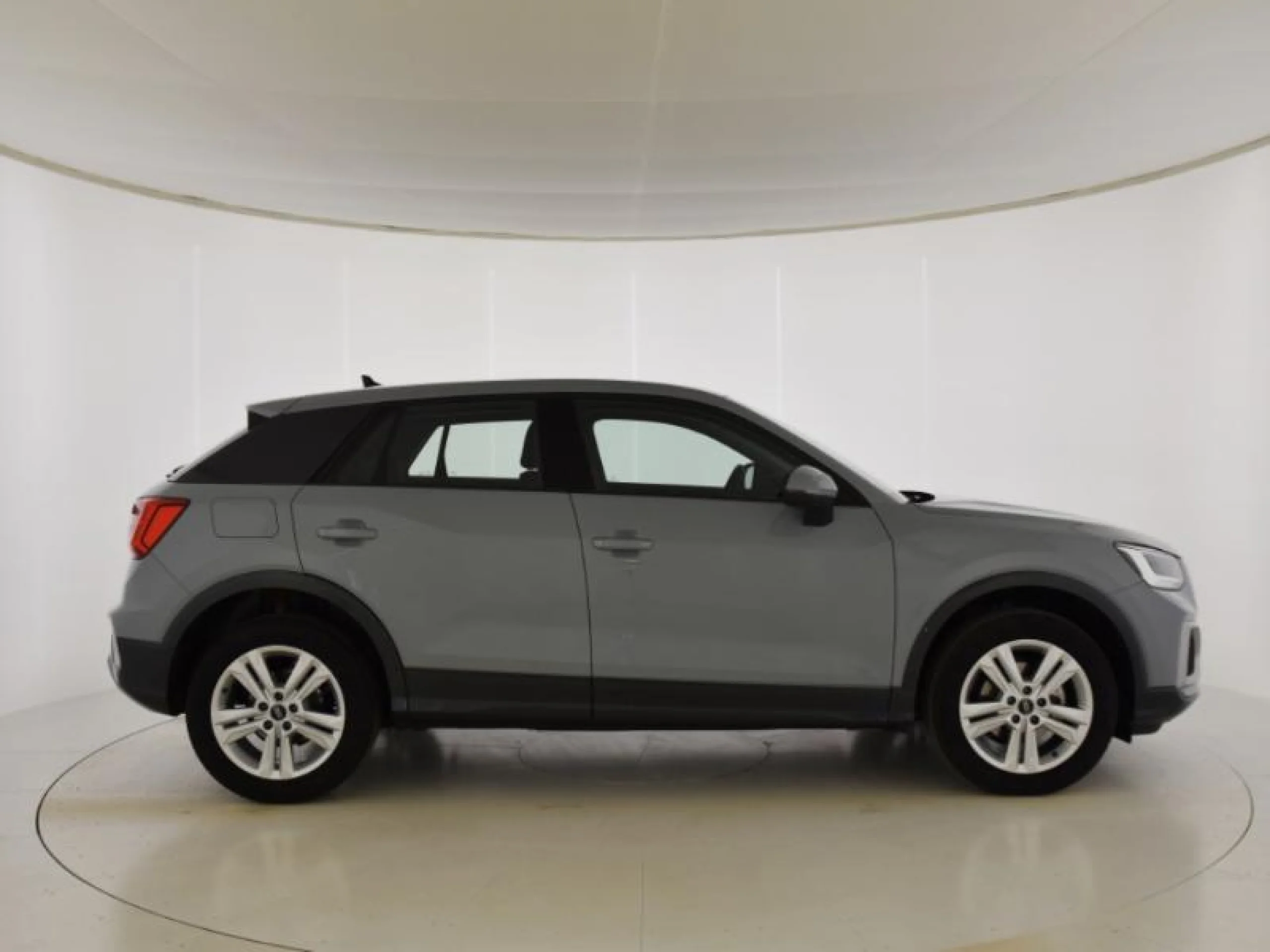 AUDI Q2 ADVANCED 30 TDI 85KW (116CV) S TRONIC - Foto 3