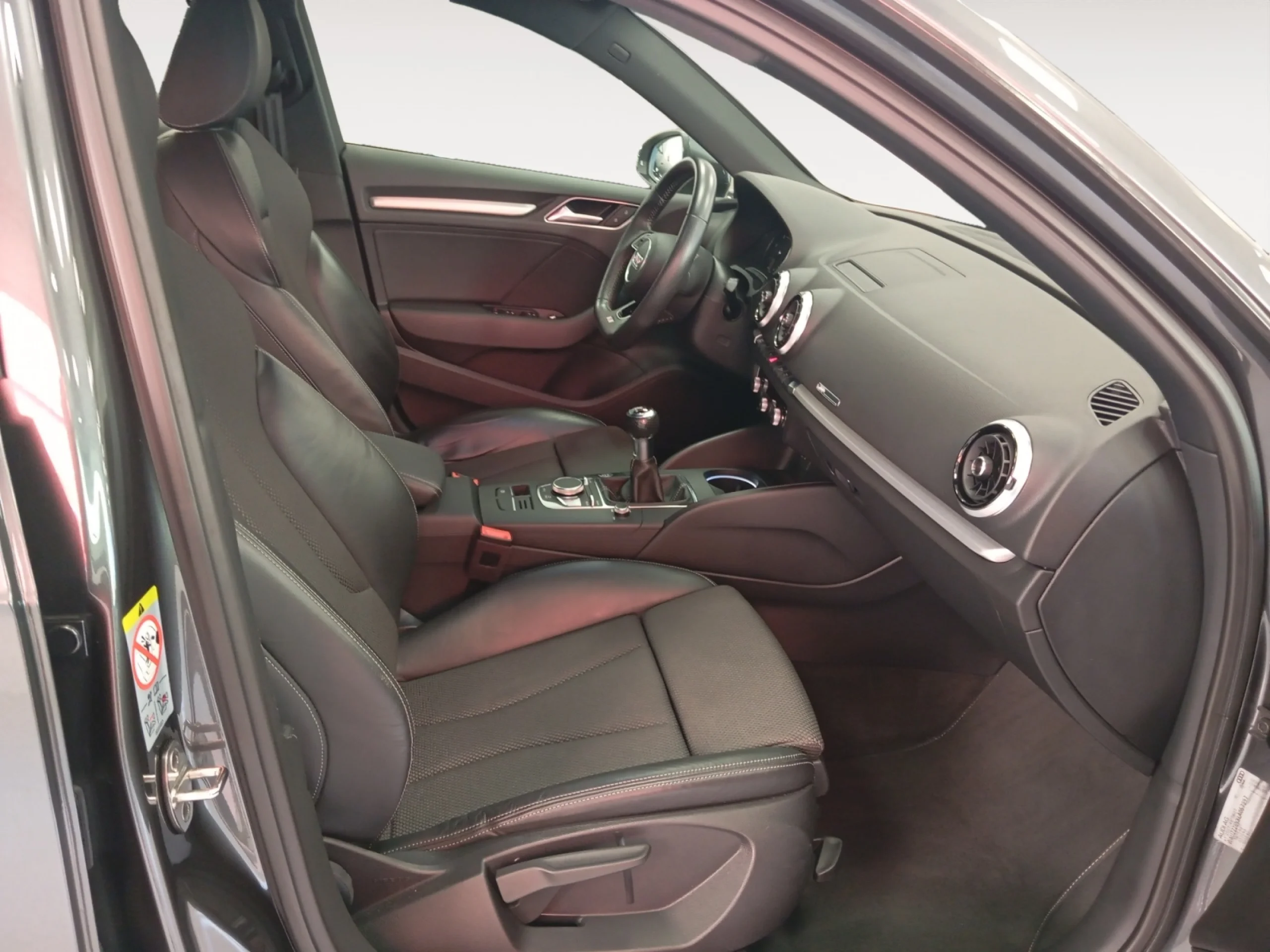 AUDI A3 SPORTBACK 30 TDI 85KW (116CV) - Foto 5