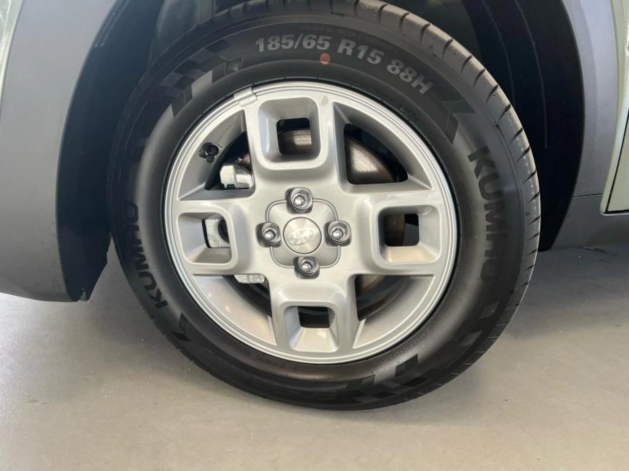 HYUNDAI INSTER INSTER EV  115CV 49KWH MAXX - Foto 4