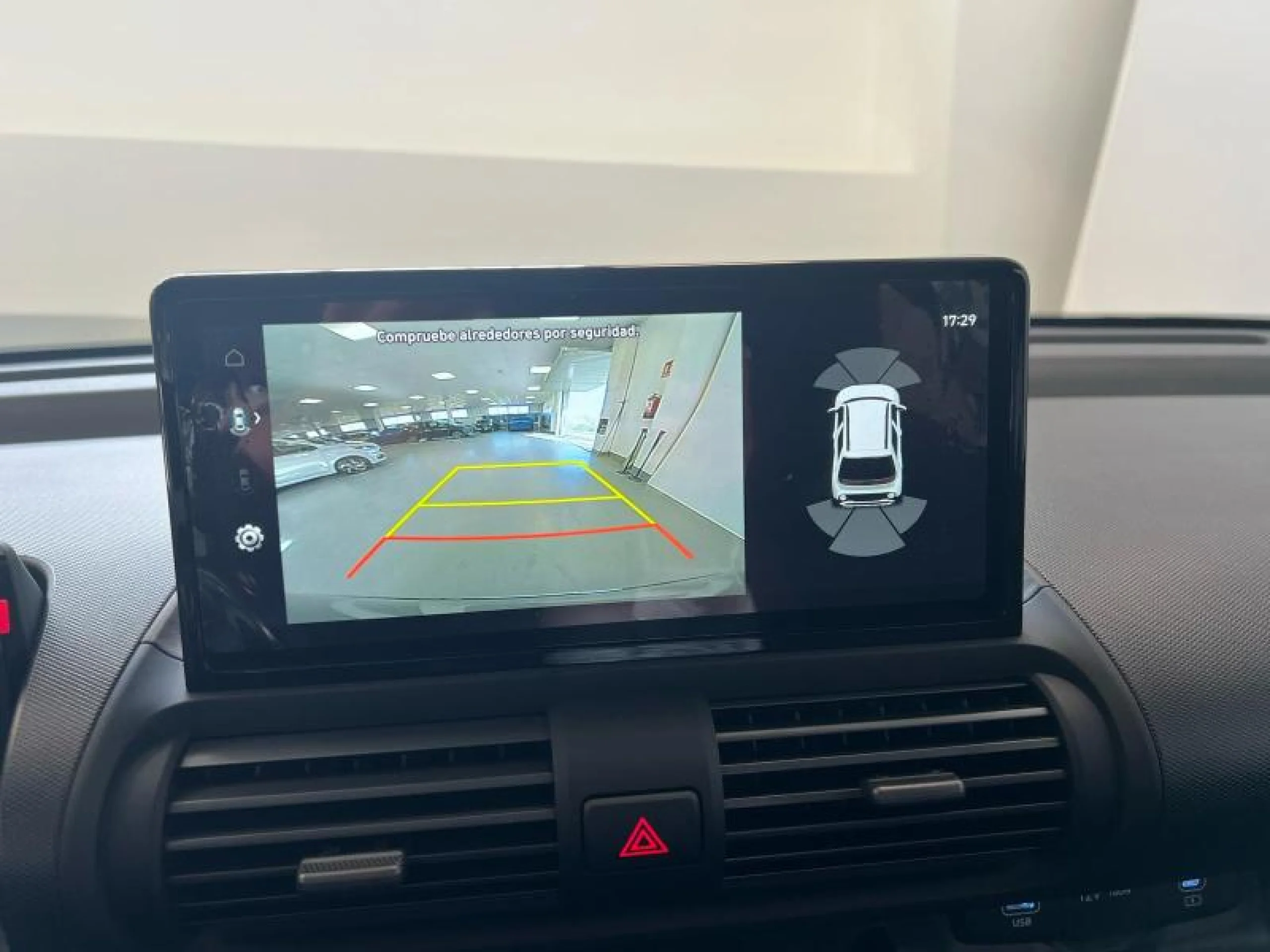 HYUNDAI INSTER INSTER EV  115CV 49KWH MAXX - Foto 7