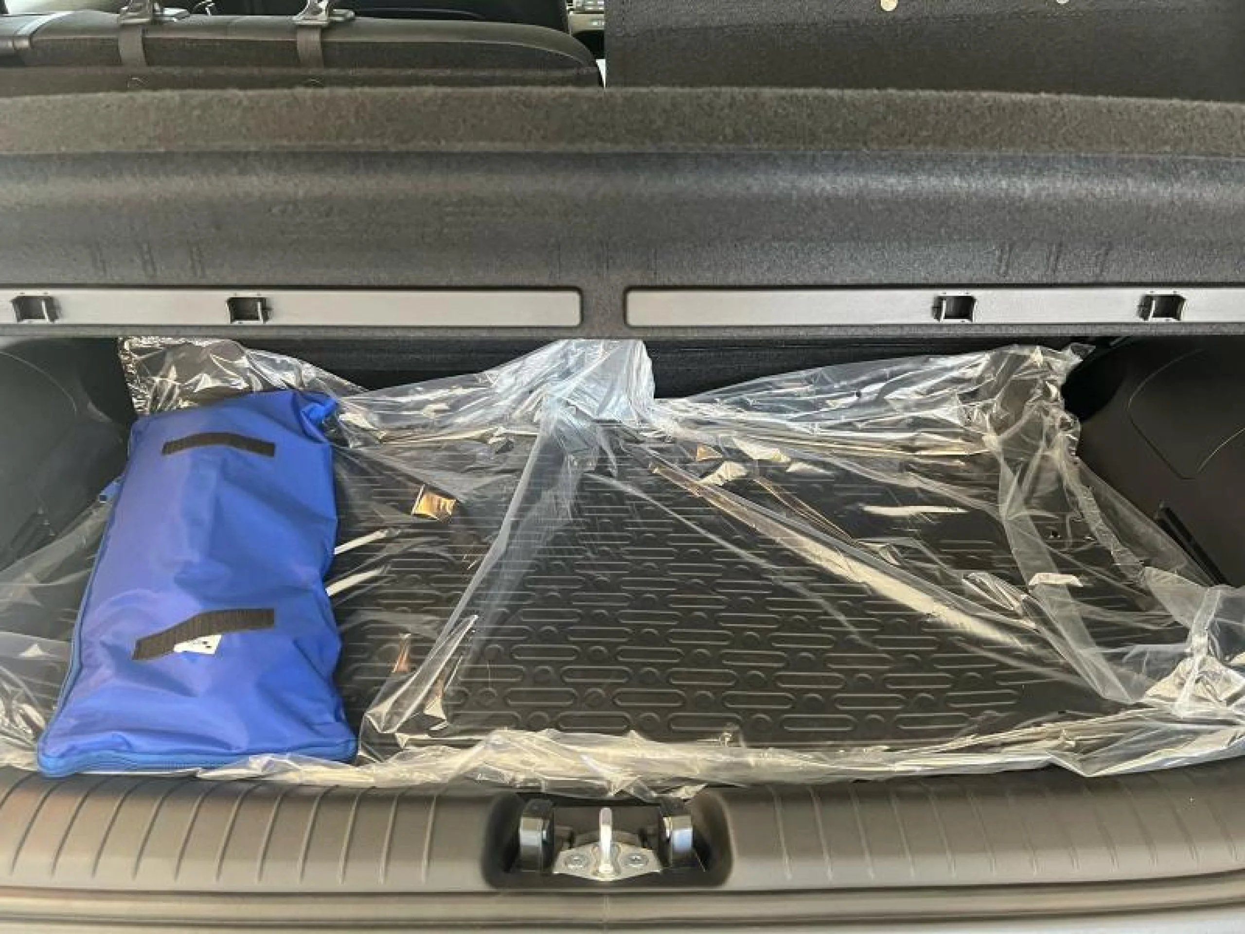 HYUNDAI INSTER INSTER EV  115CV 49KWH MAXX - Foto 11