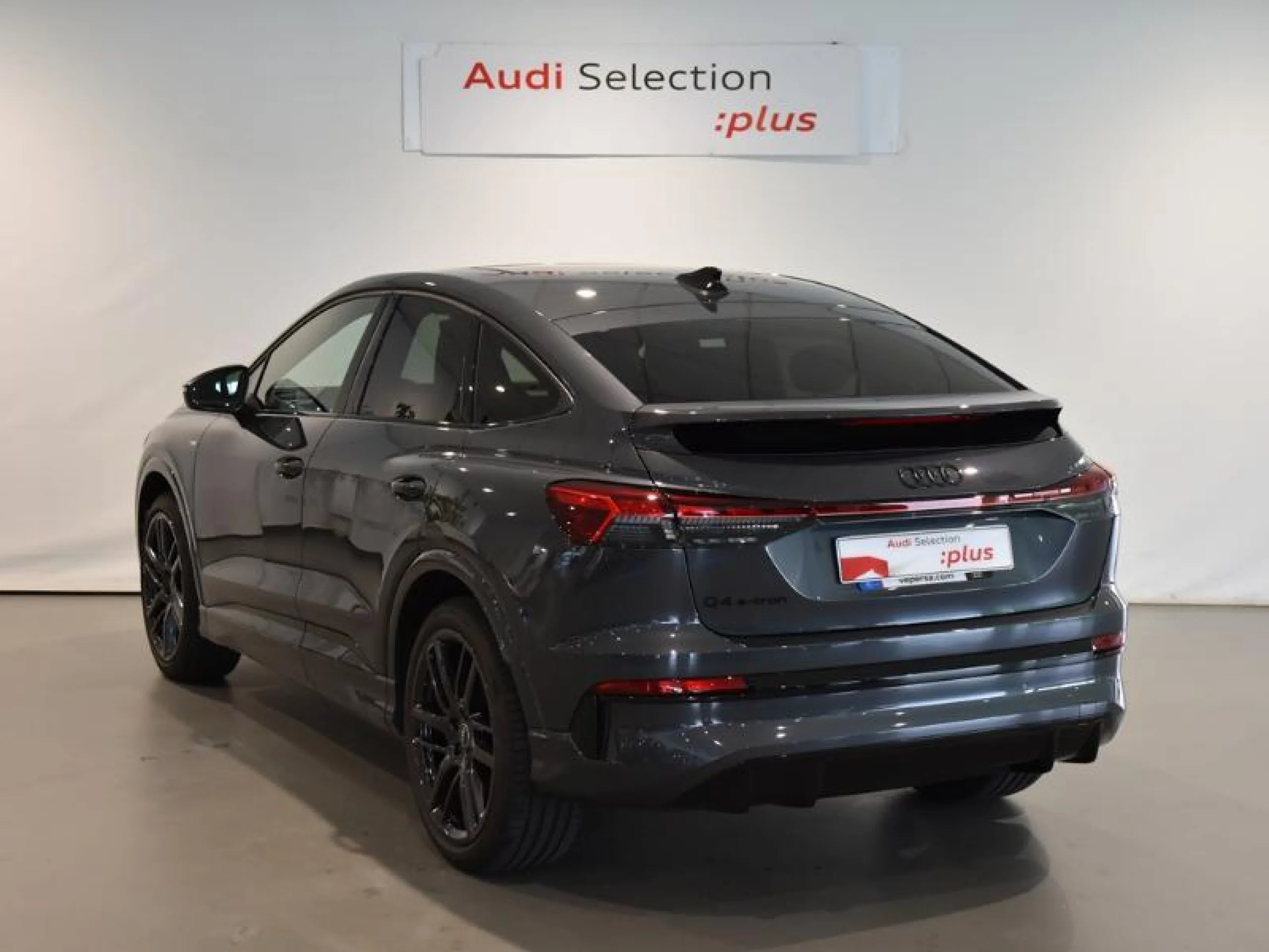 AUDI Q4 Q4 SPORTBACK LAUNCH EDITION E TRON PERFORMANCE  210,00 KW 77,0 KWH - Foto 2