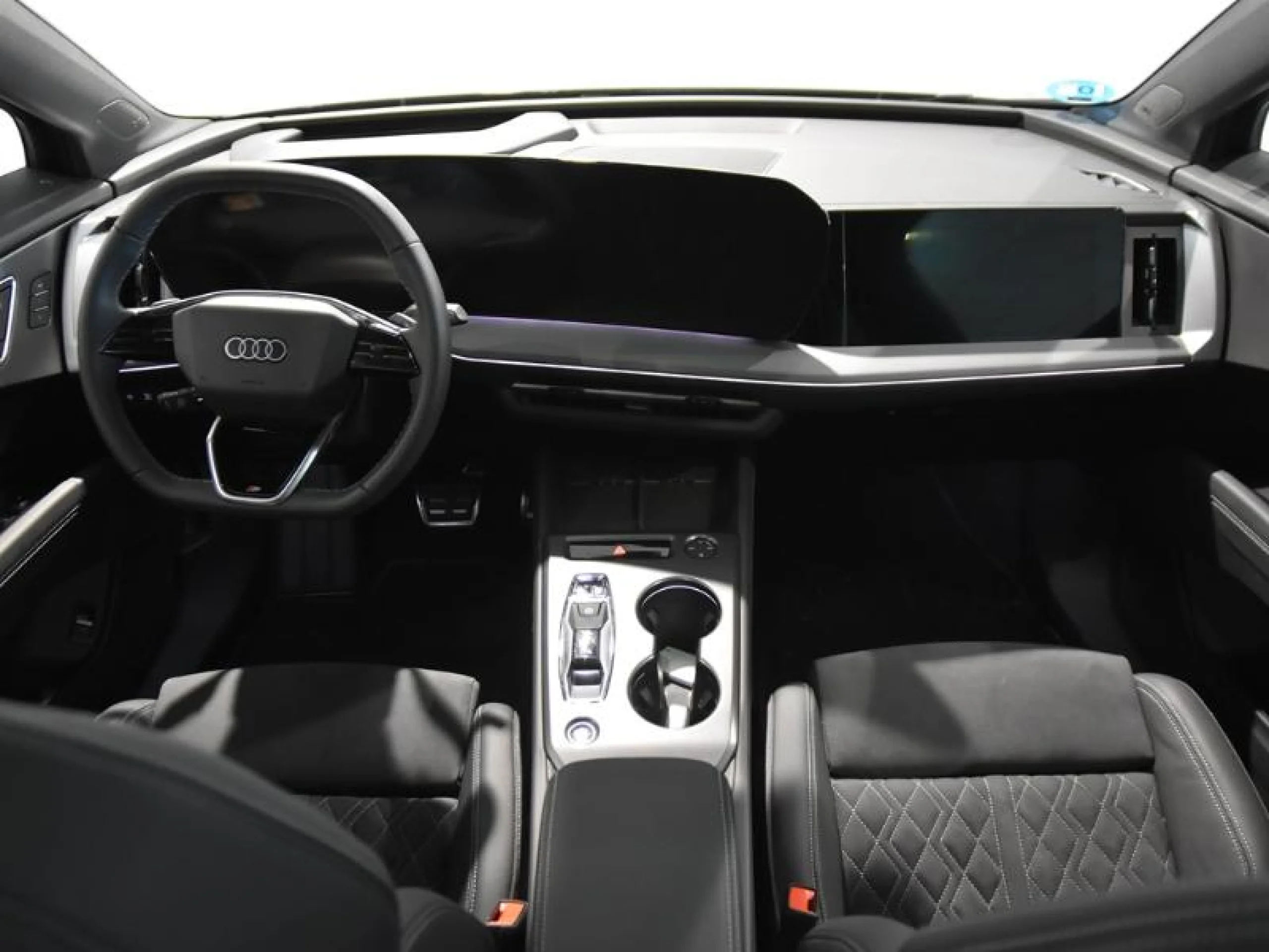 AUDI Q4 Q4 SPORTBACK LAUNCH EDITION E TRON PERFORMANCE  210,00 KW 77,0 KWH - Foto 4
