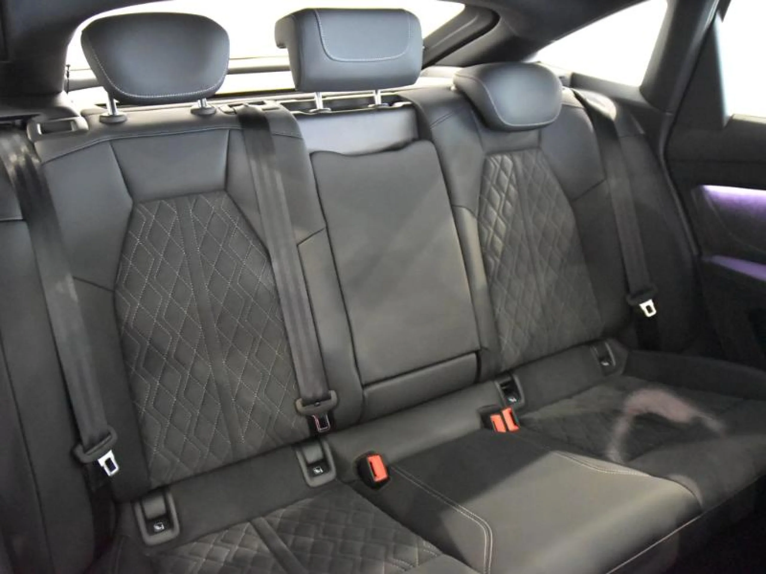 AUDI Q4 Q4 SPORTBACK LAUNCH EDITION E TRON PERFORMANCE  210,00 KW 77,0 KWH - Foto 5