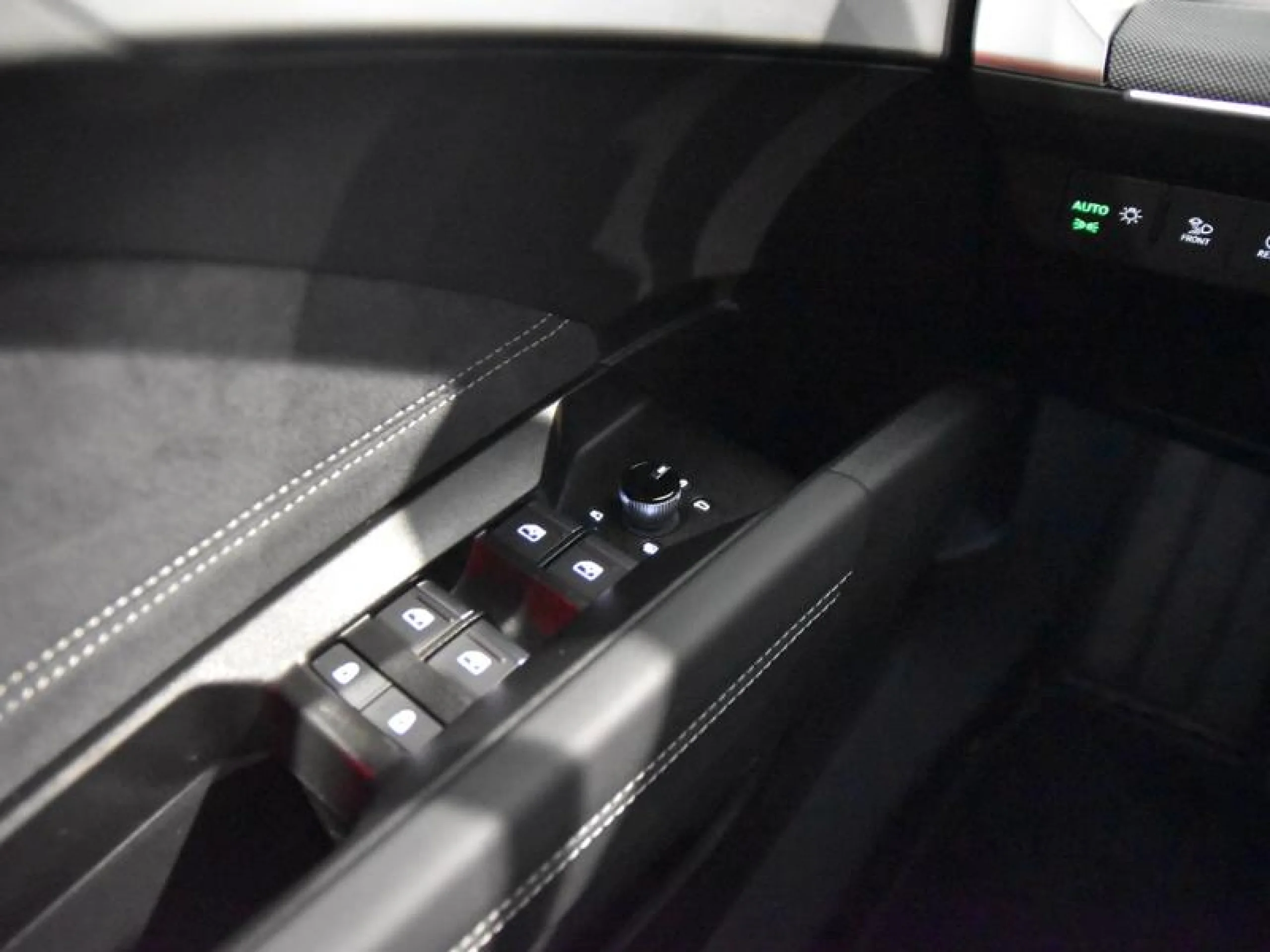 AUDI Q4 Q4 SPORTBACK LAUNCH EDITION E TRON PERFORMANCE  210,00 KW 77,0 KWH - Foto 21