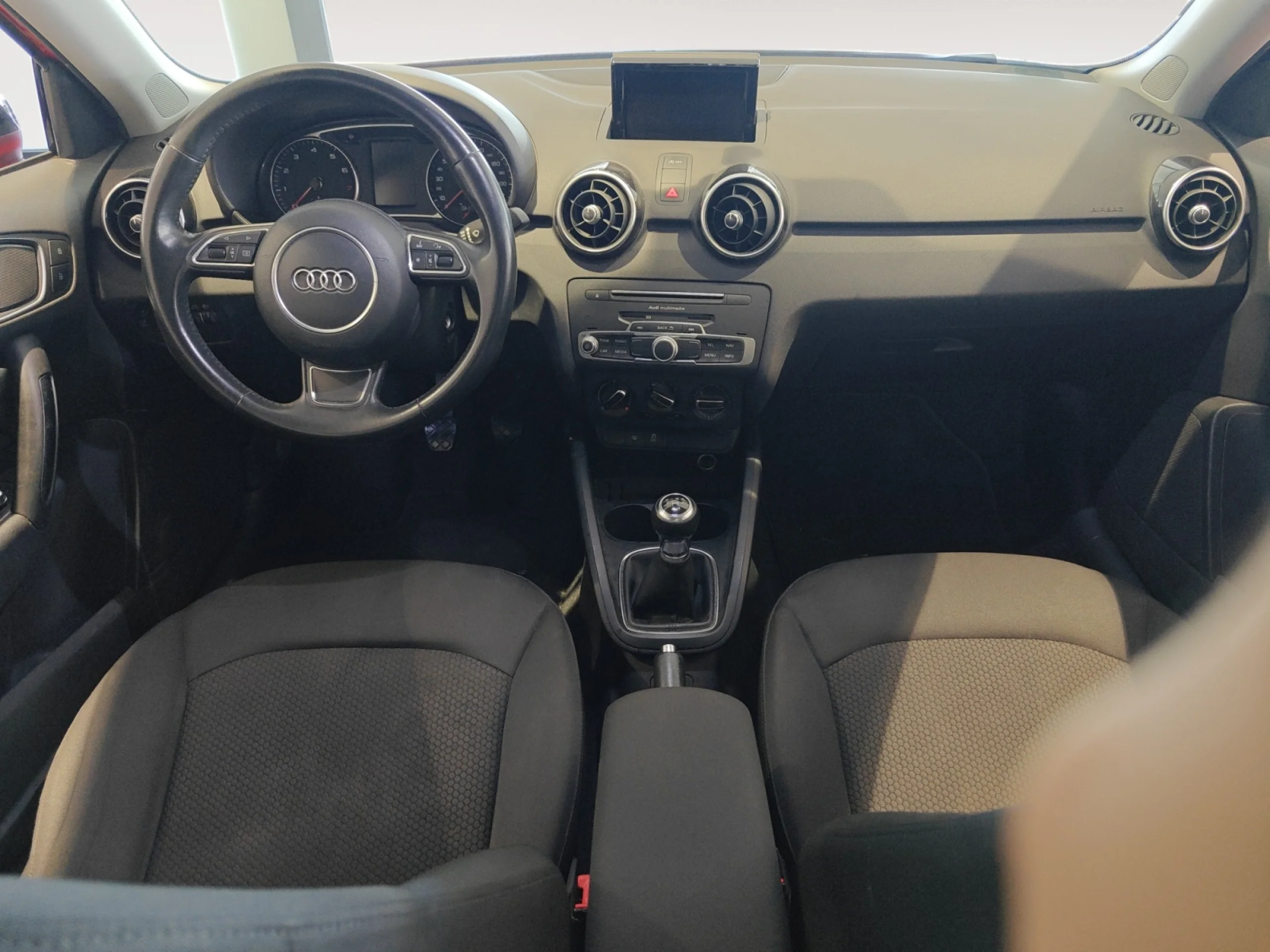 AUDI A1 25 TFSI 70KW (95CV) SPORTBACK - Foto 7