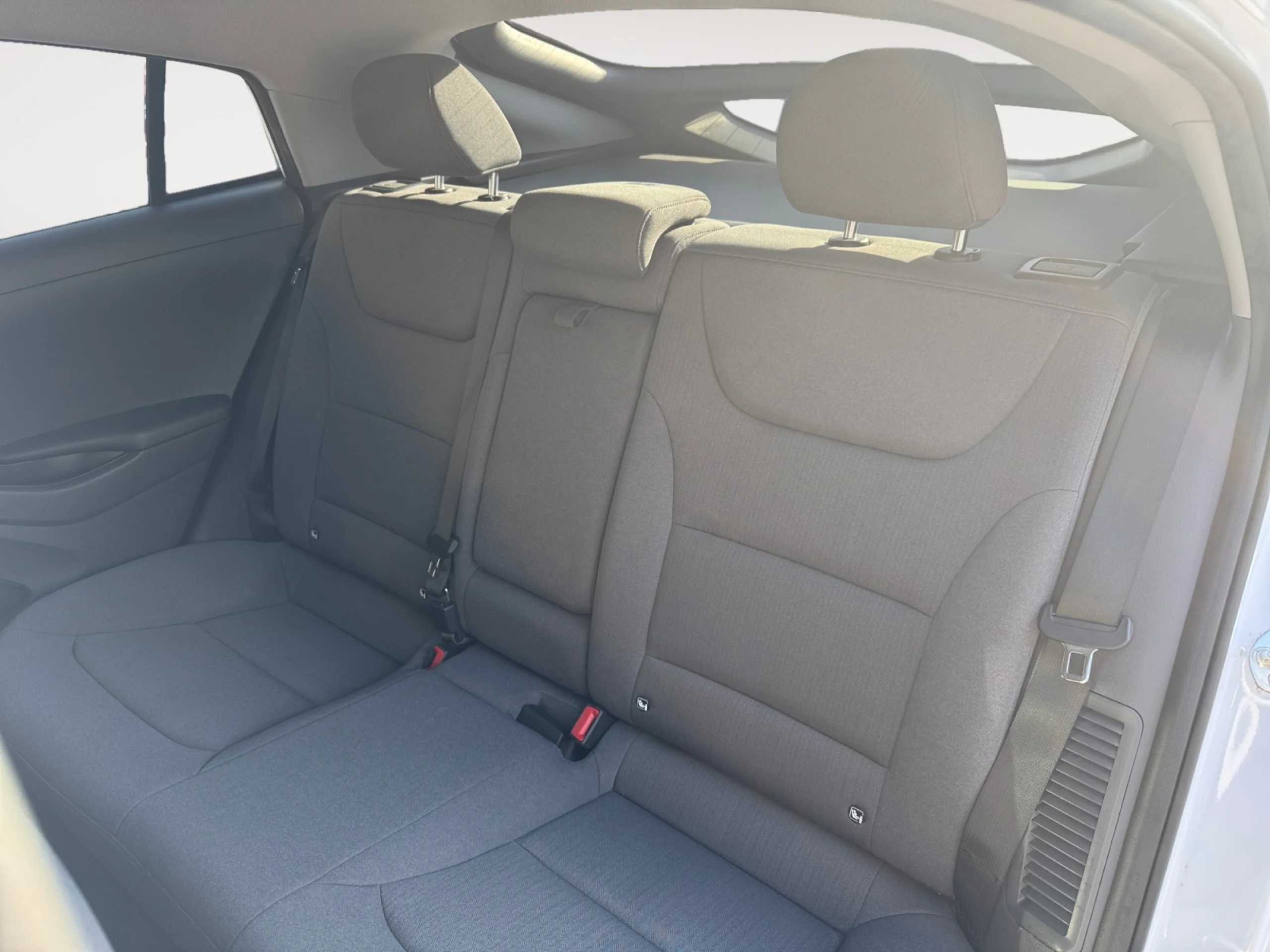 HYUNDAI IONIQ 1.6 GDI PHEV TECNO DCT - Foto 6