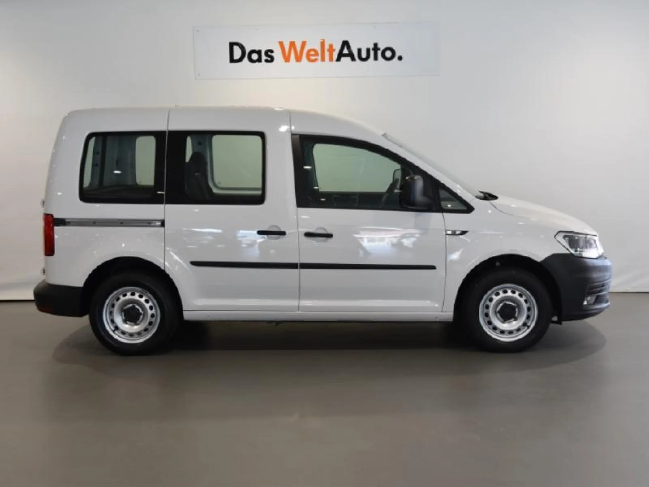 VOLKSWAGEN CADDY KOMBI 5 ASIENTOS 2.0 TDI EU6 SCR BMT - Foto 3